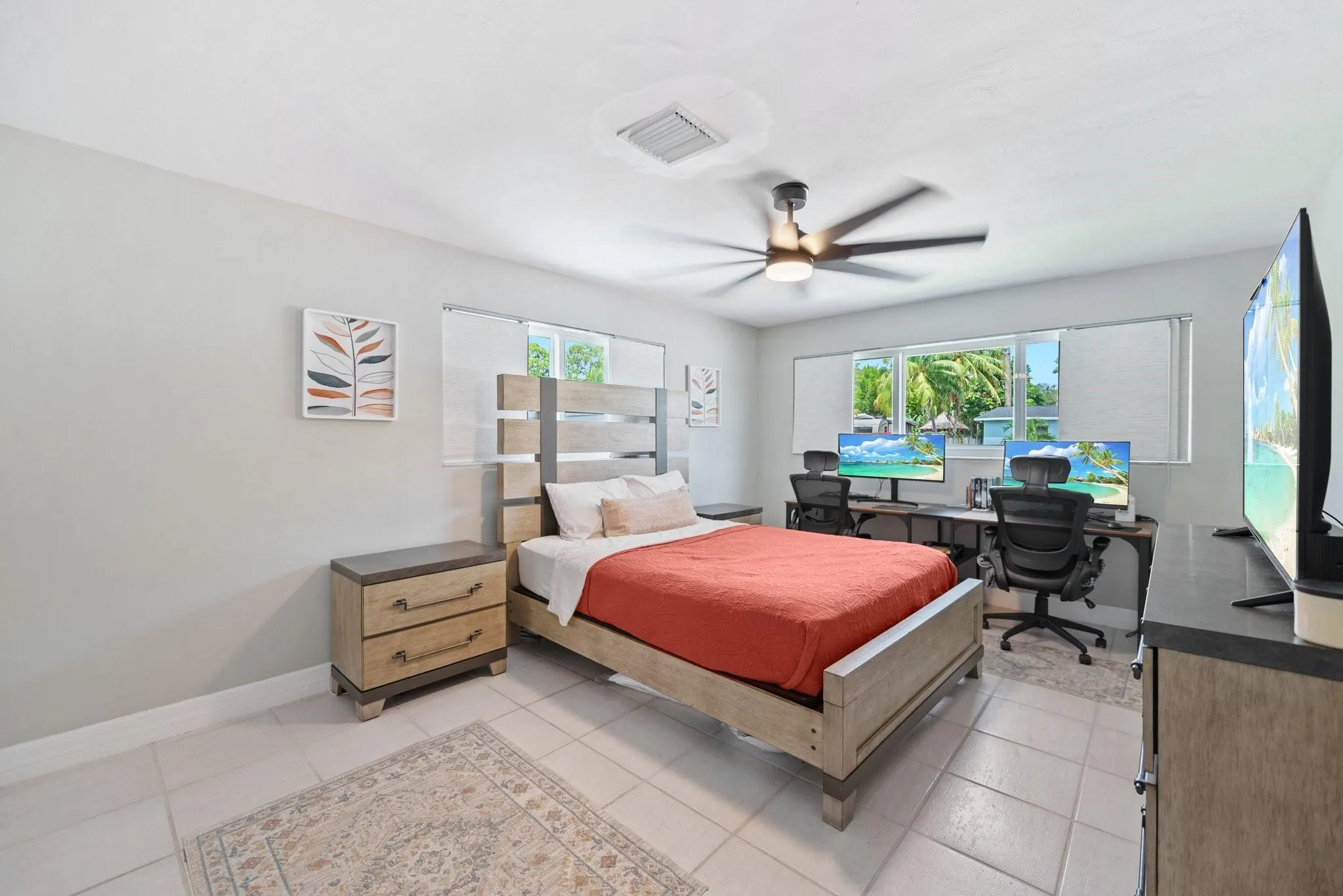 1900 SW 33rd Ave