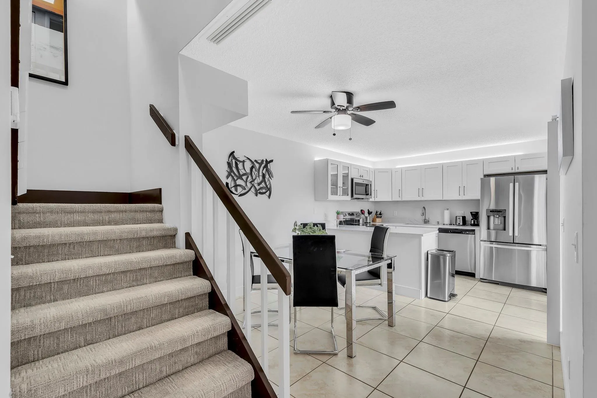 2228 White Pine Cir