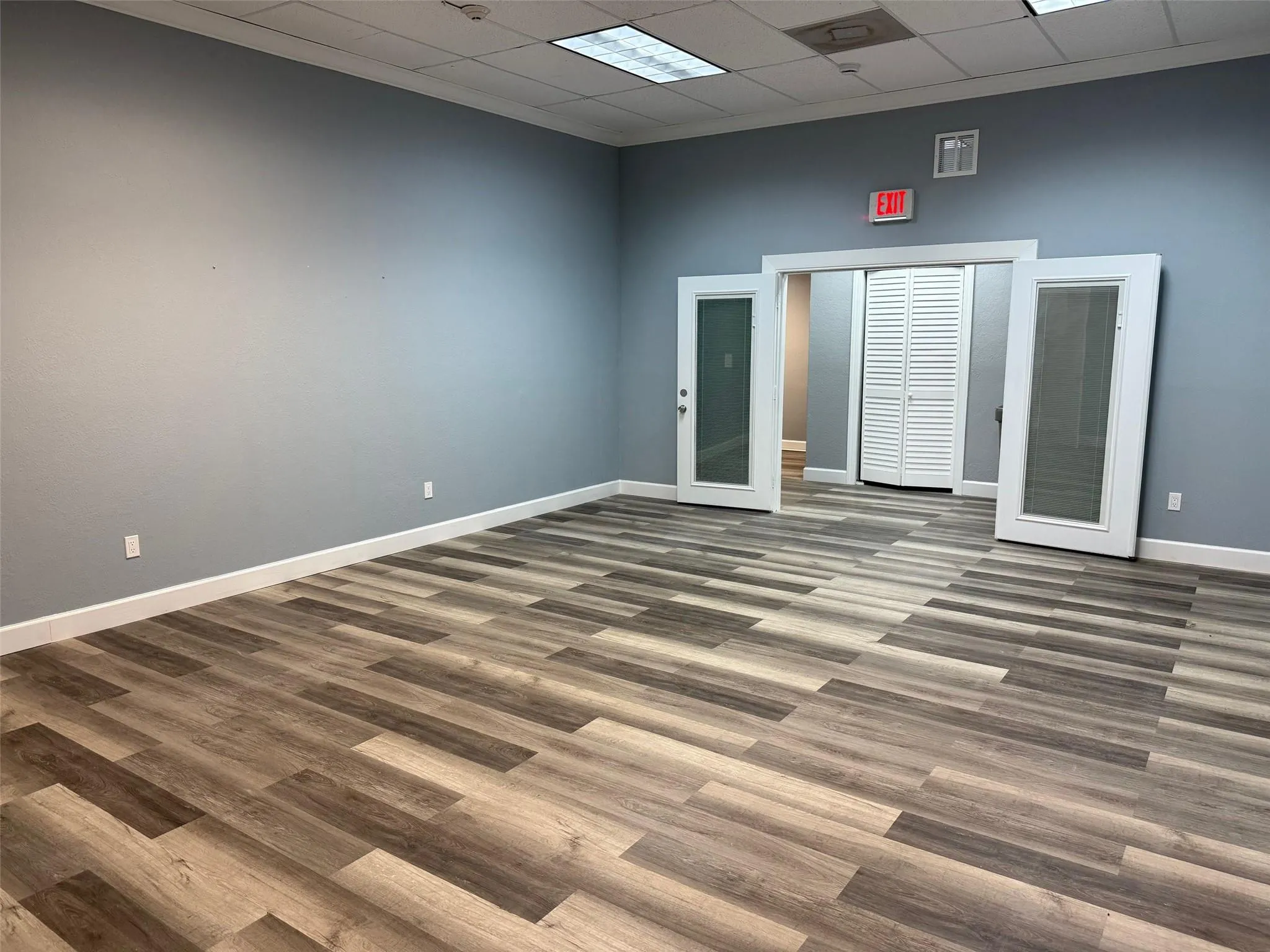 3731 Oleander, #110-111