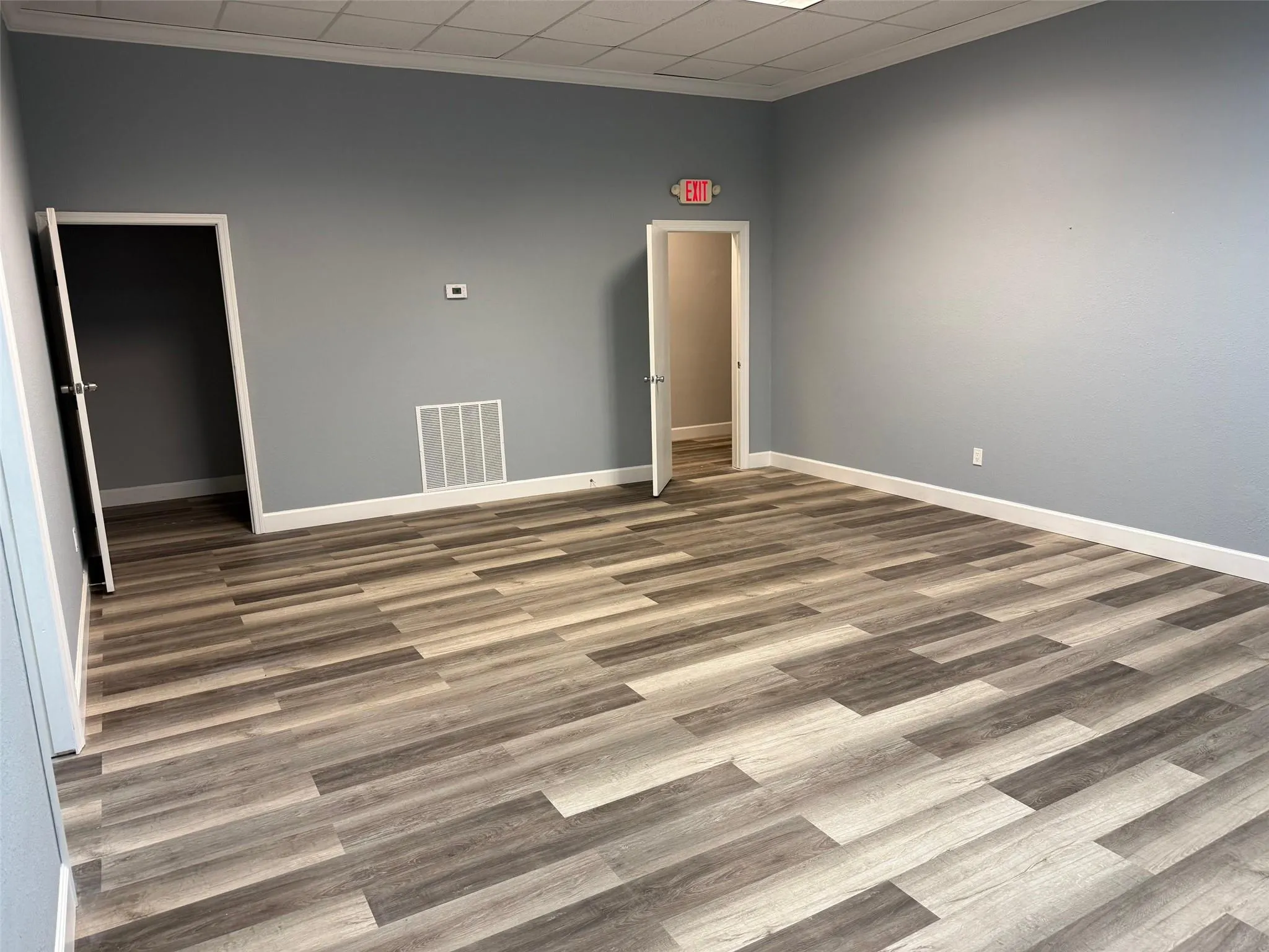 3731 Oleander, #110-111