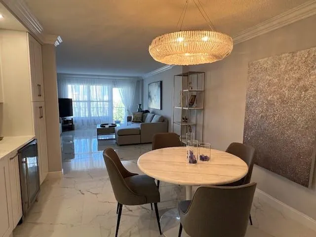 405 N Ocean Blvd, #825