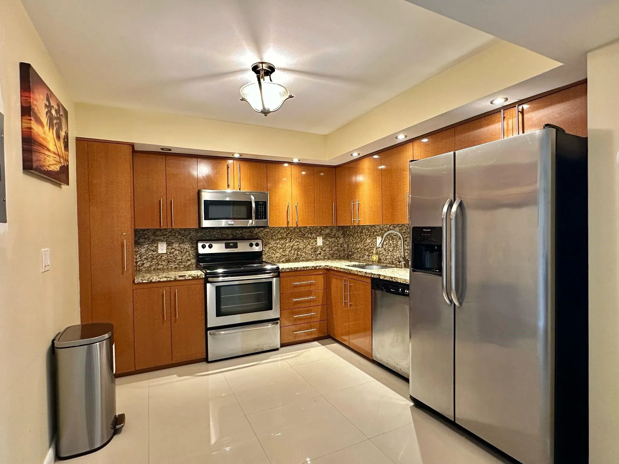 2401 S Ocean Drive, #707