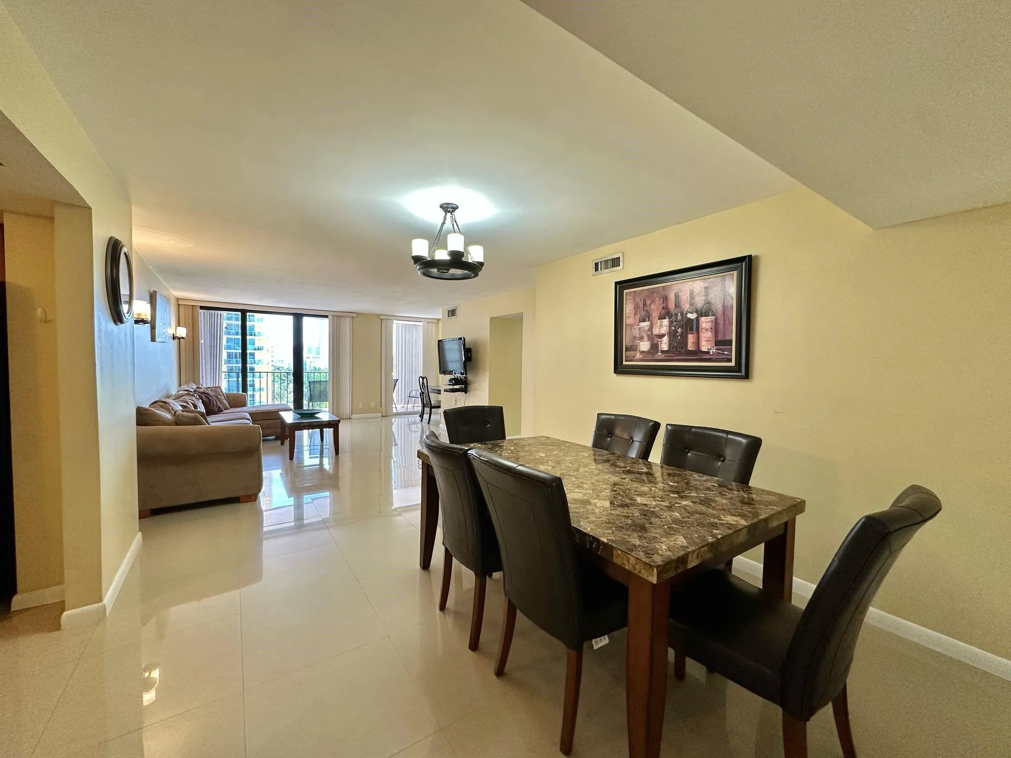 2401 S Ocean Drive, #707