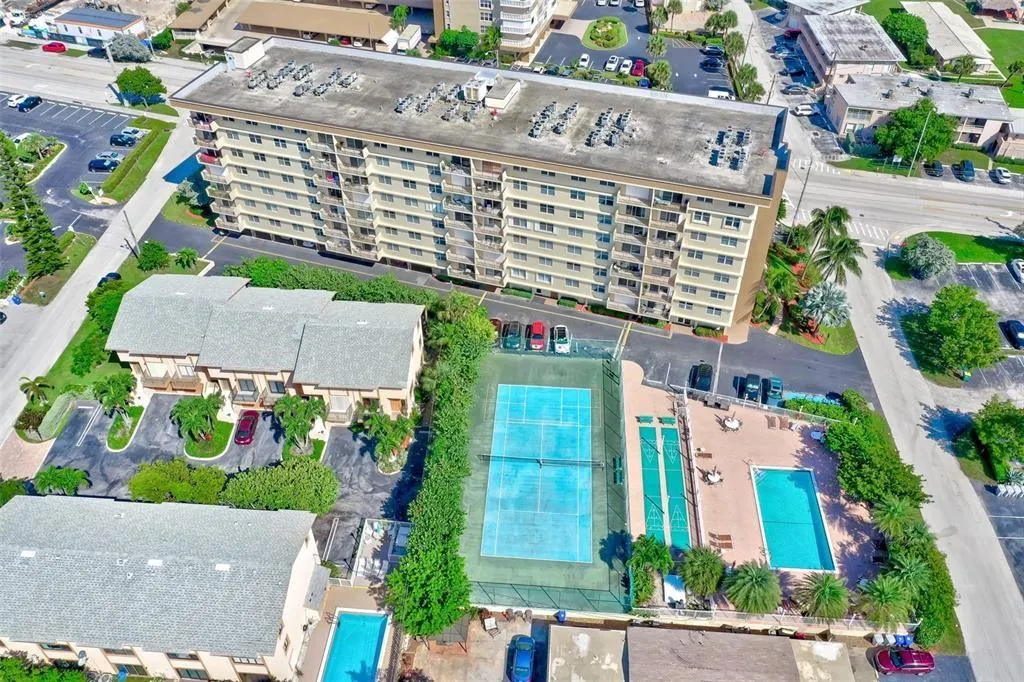 1009 N Ocean Blvd, #407