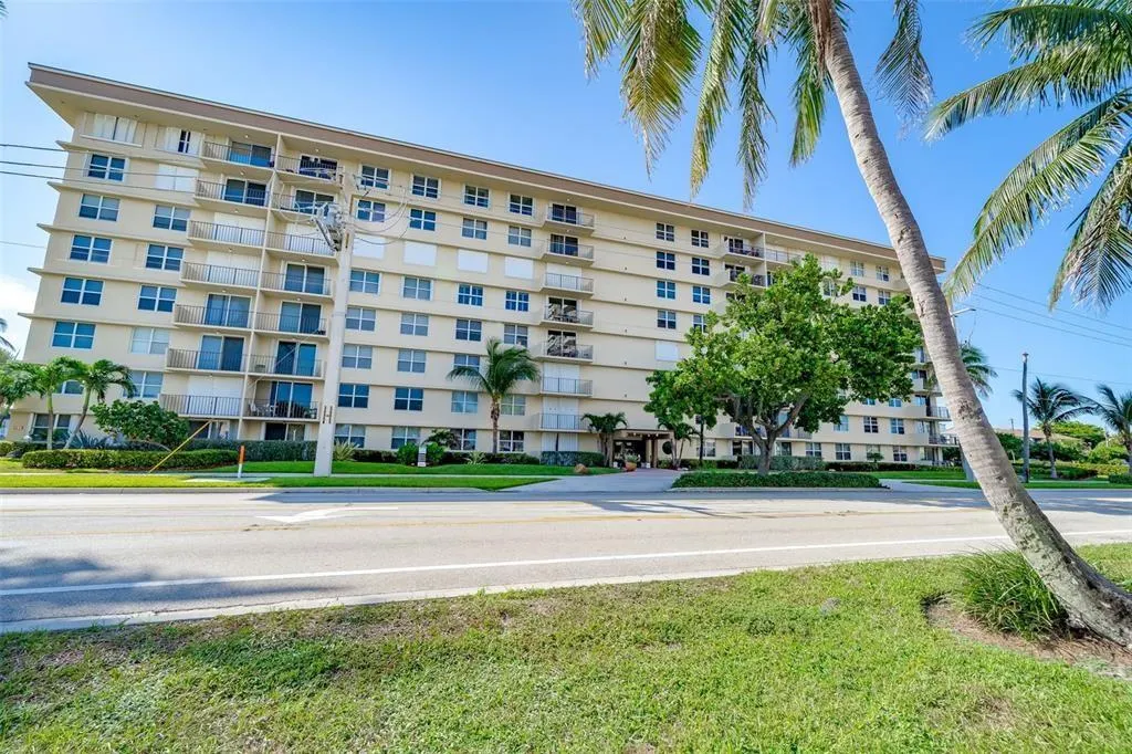 1009 N Ocean Blvd, #407