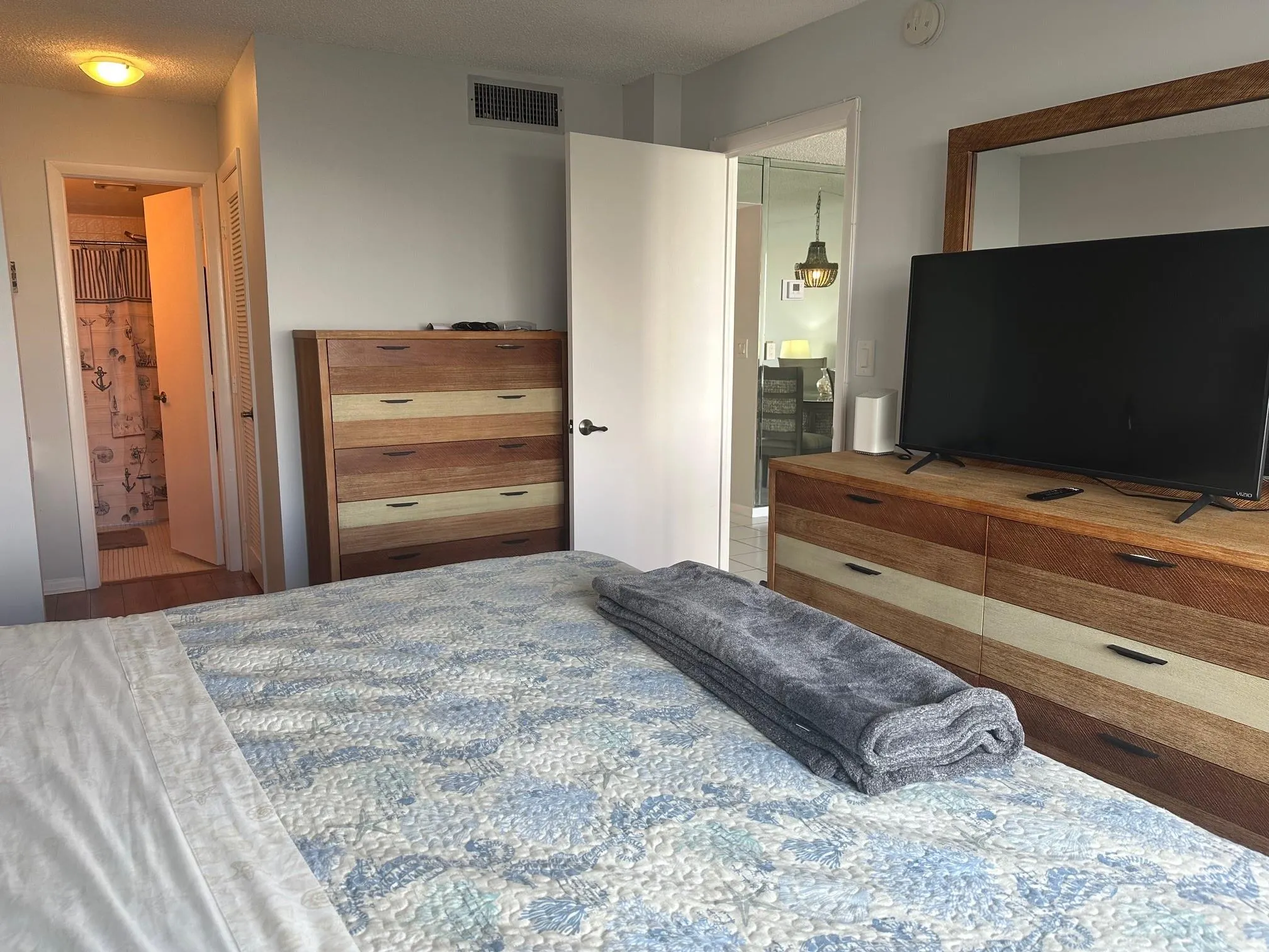 1009 N Ocean Blvd, #407