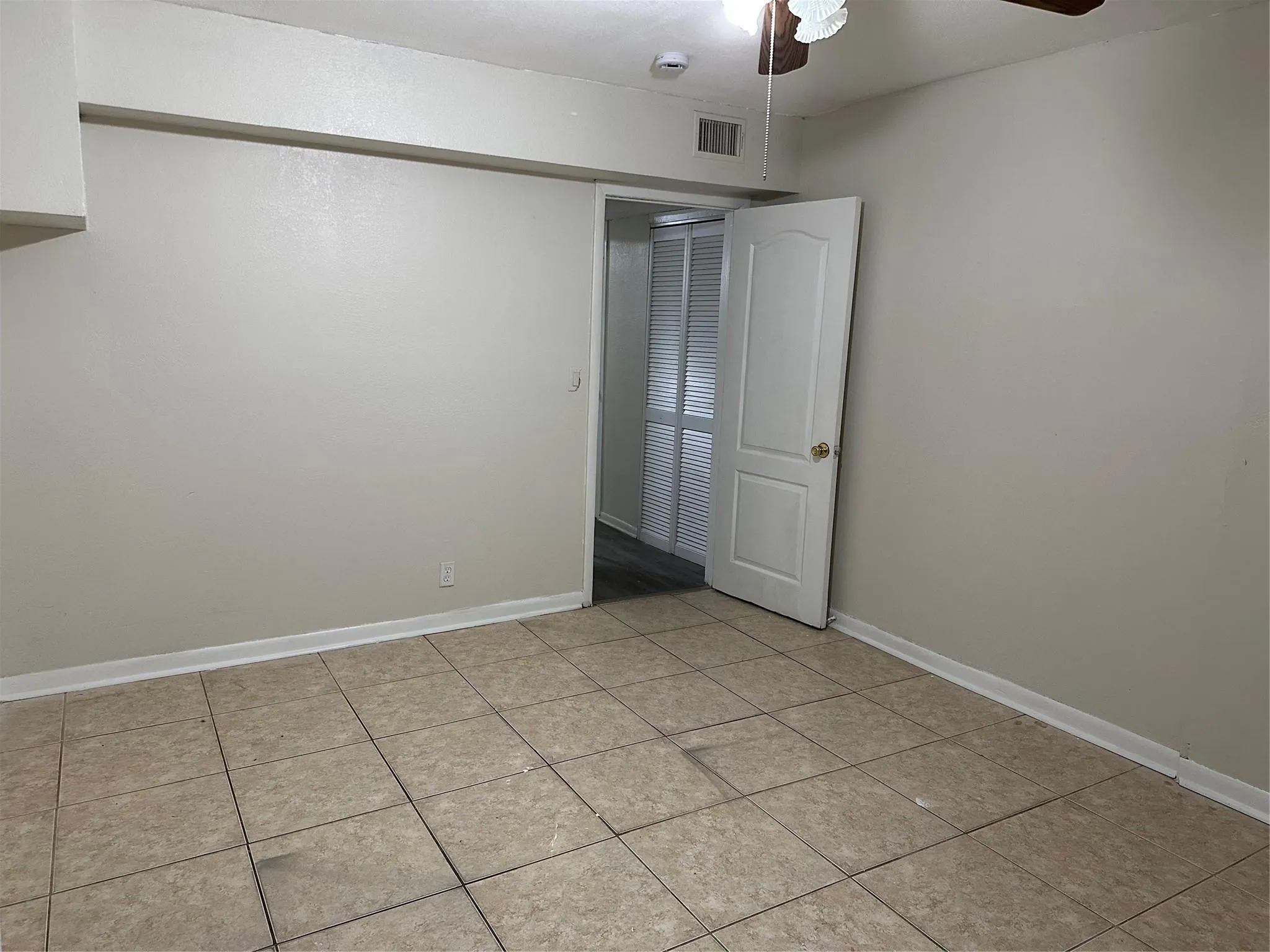 146 SW 12 AVE, #A