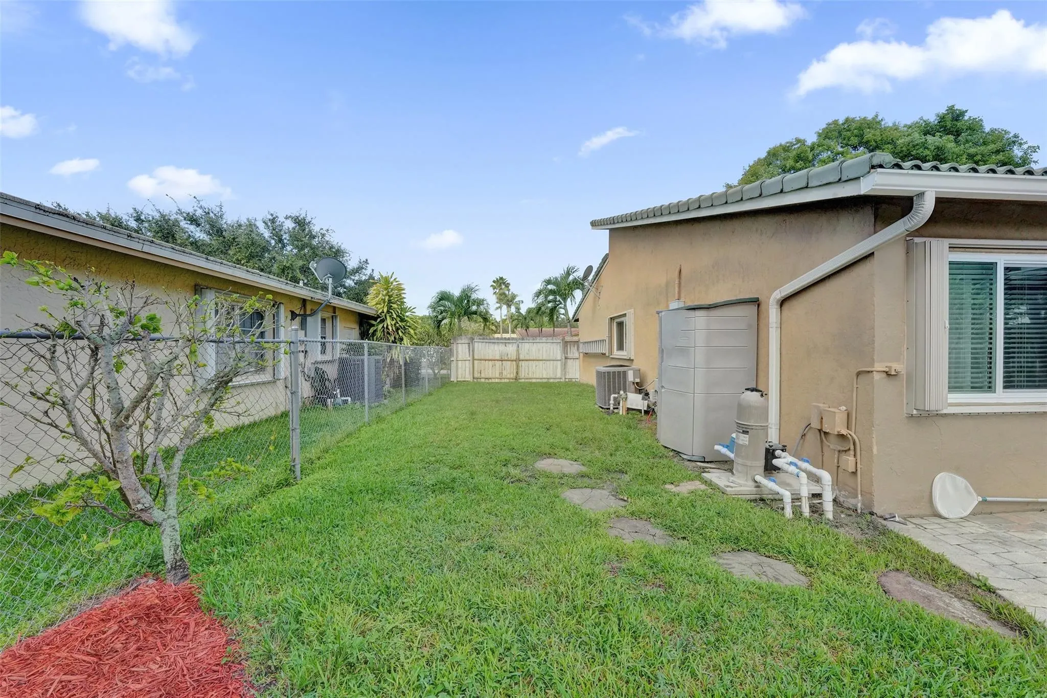 2739 NW 122nd Ave
