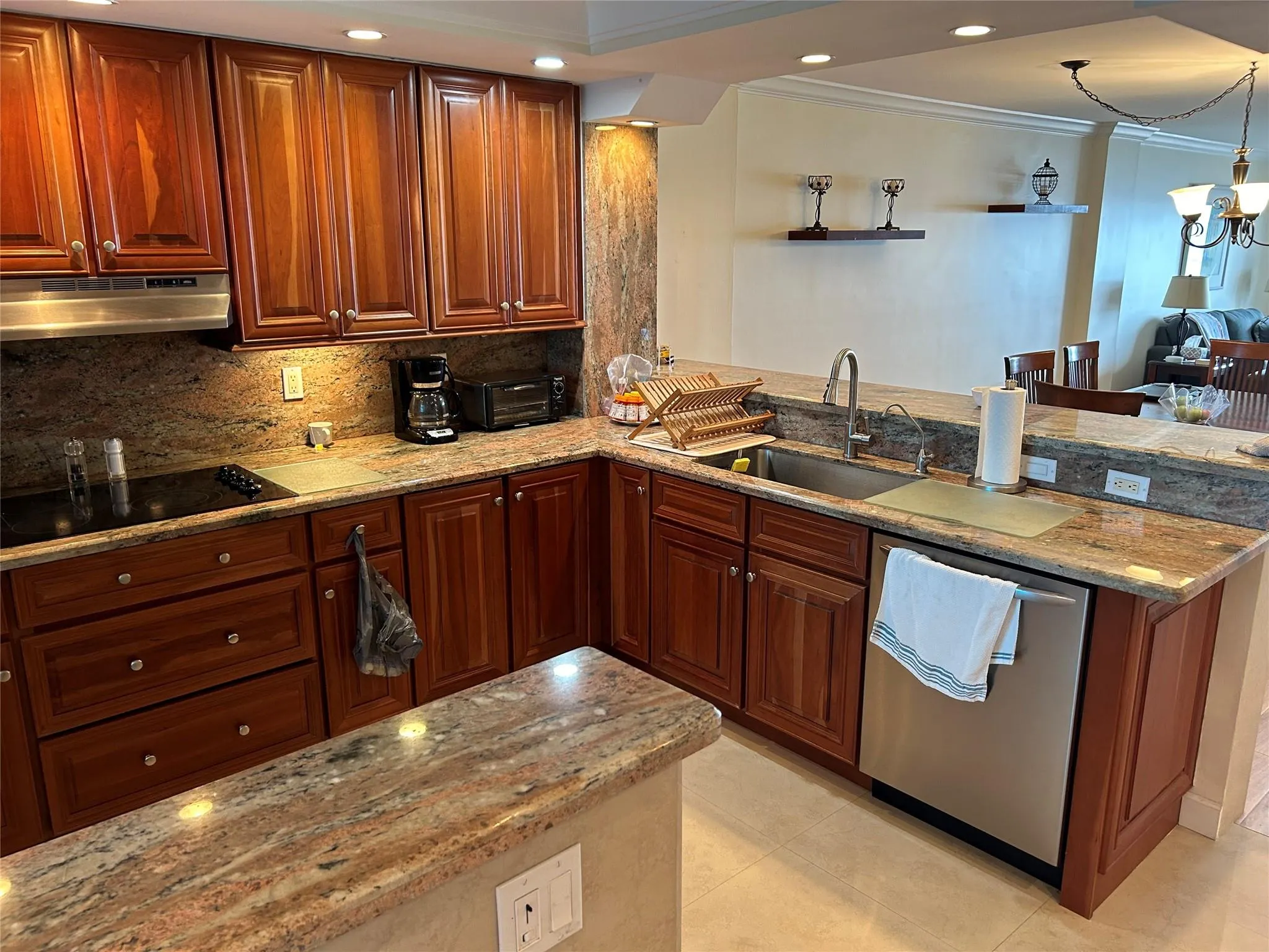 1012 N Ocean Blvd, #607