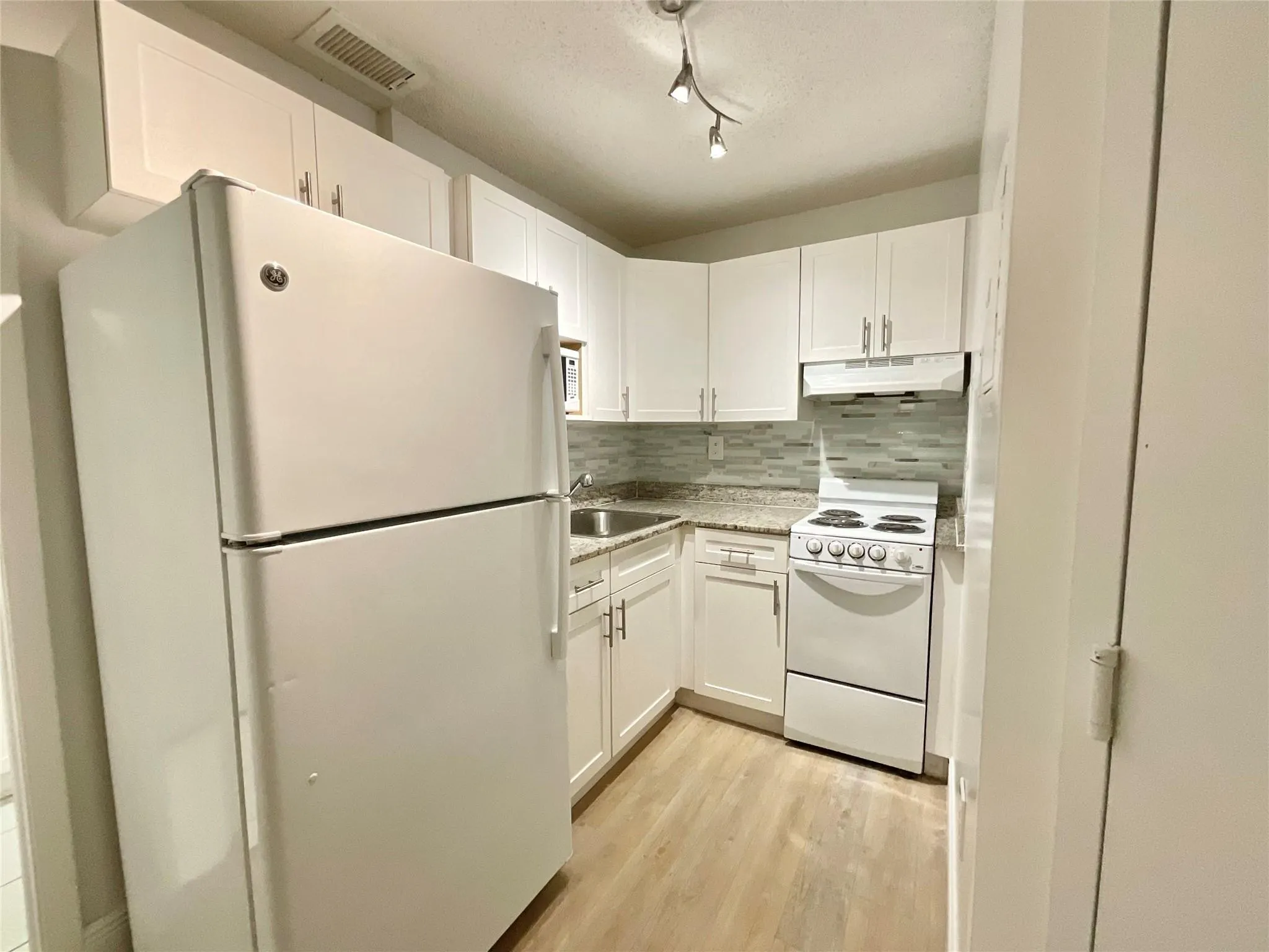 9517 Fontainebleau Blvd, #521-116