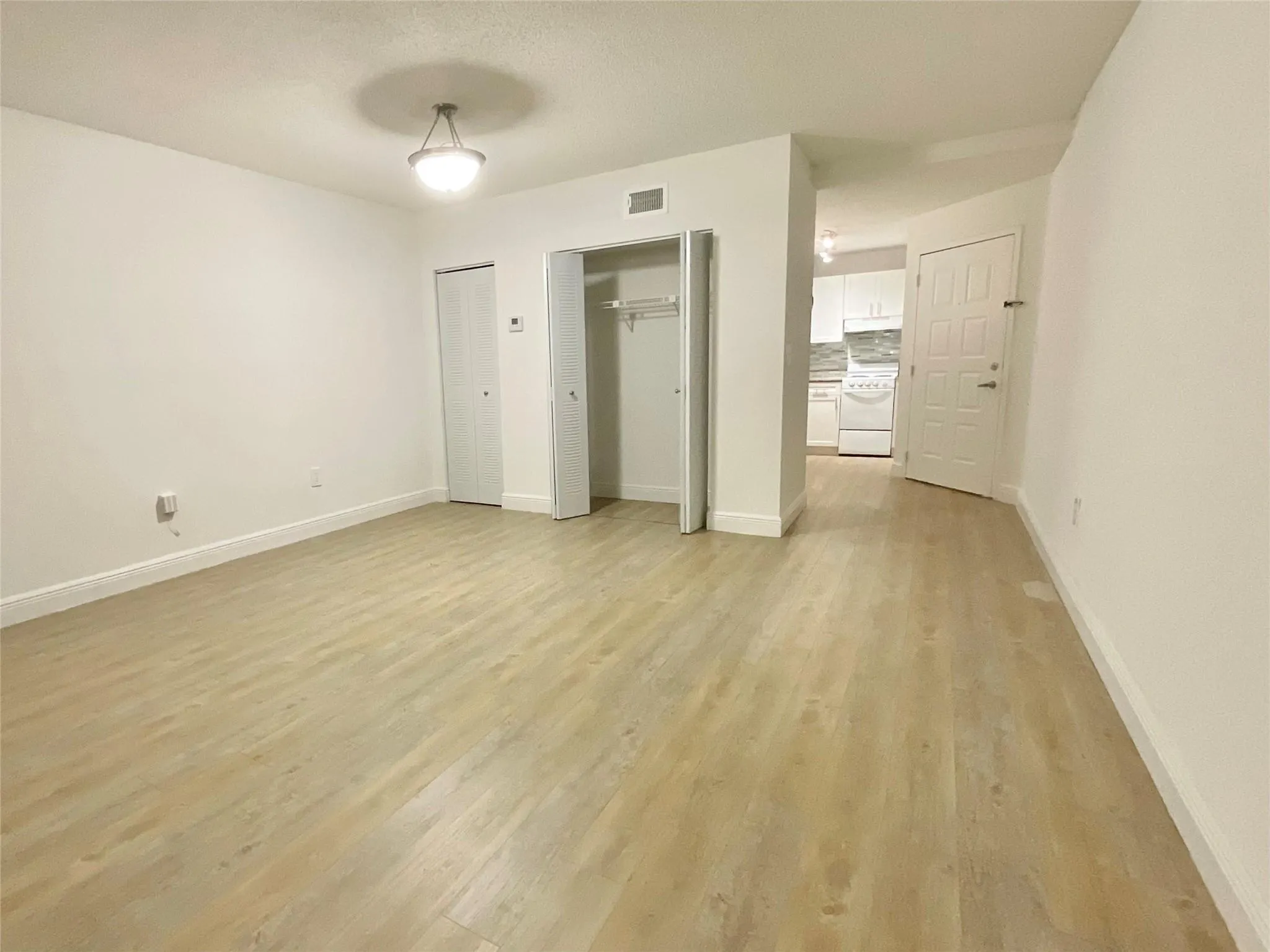 9517 Fontainebleau Blvd, #521-116
