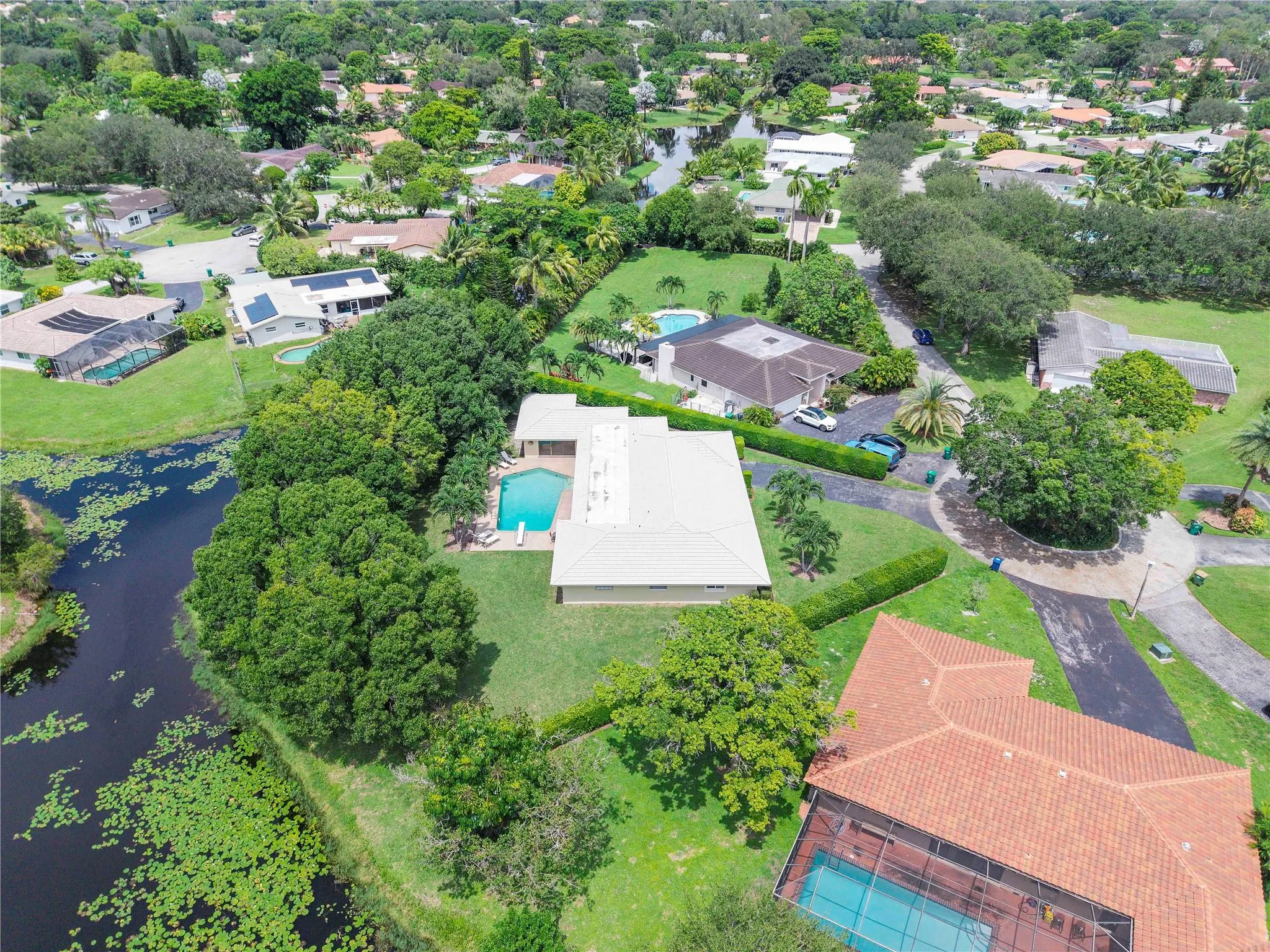 3663 NW 99th Ter