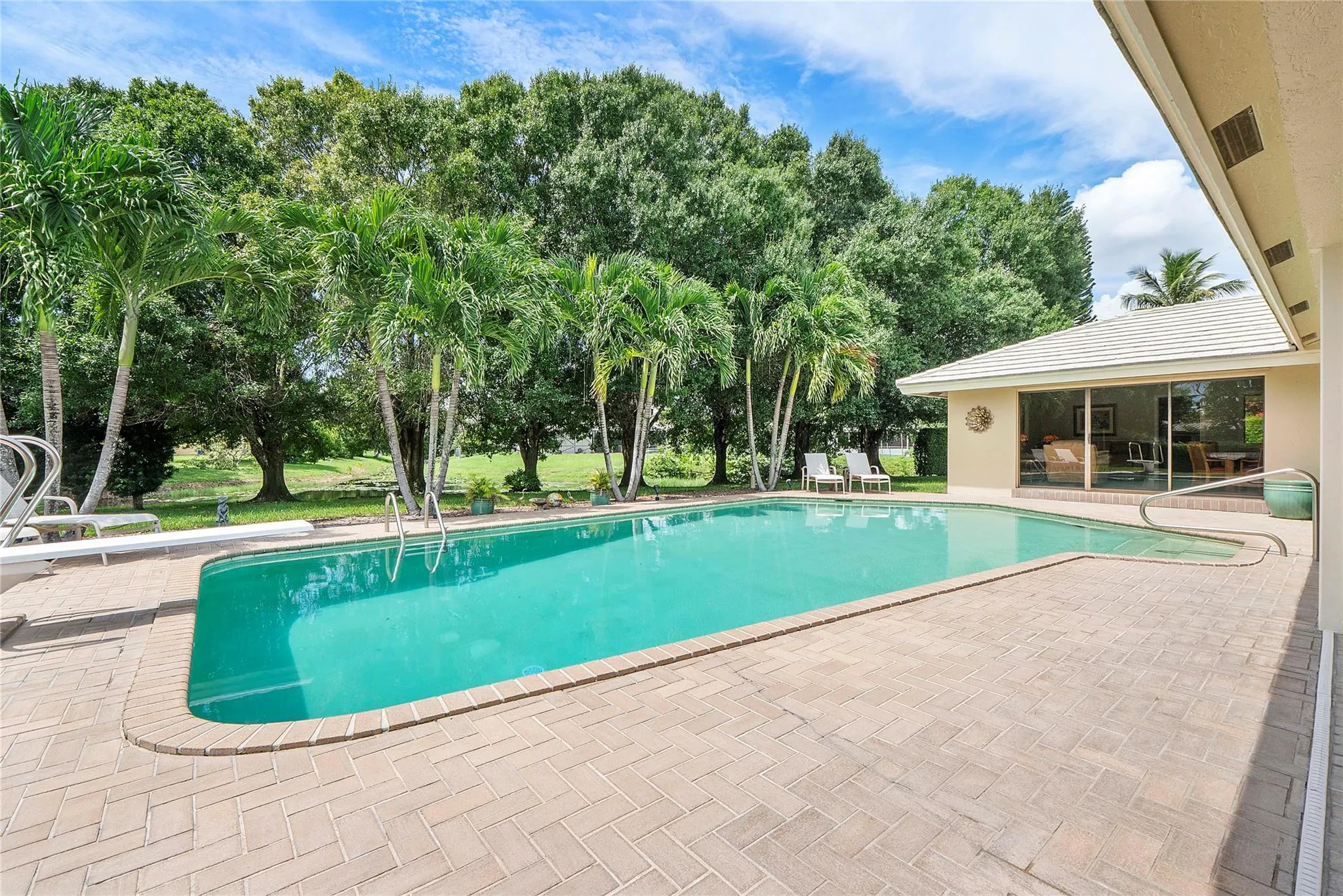 3663 NW 99th Ter
