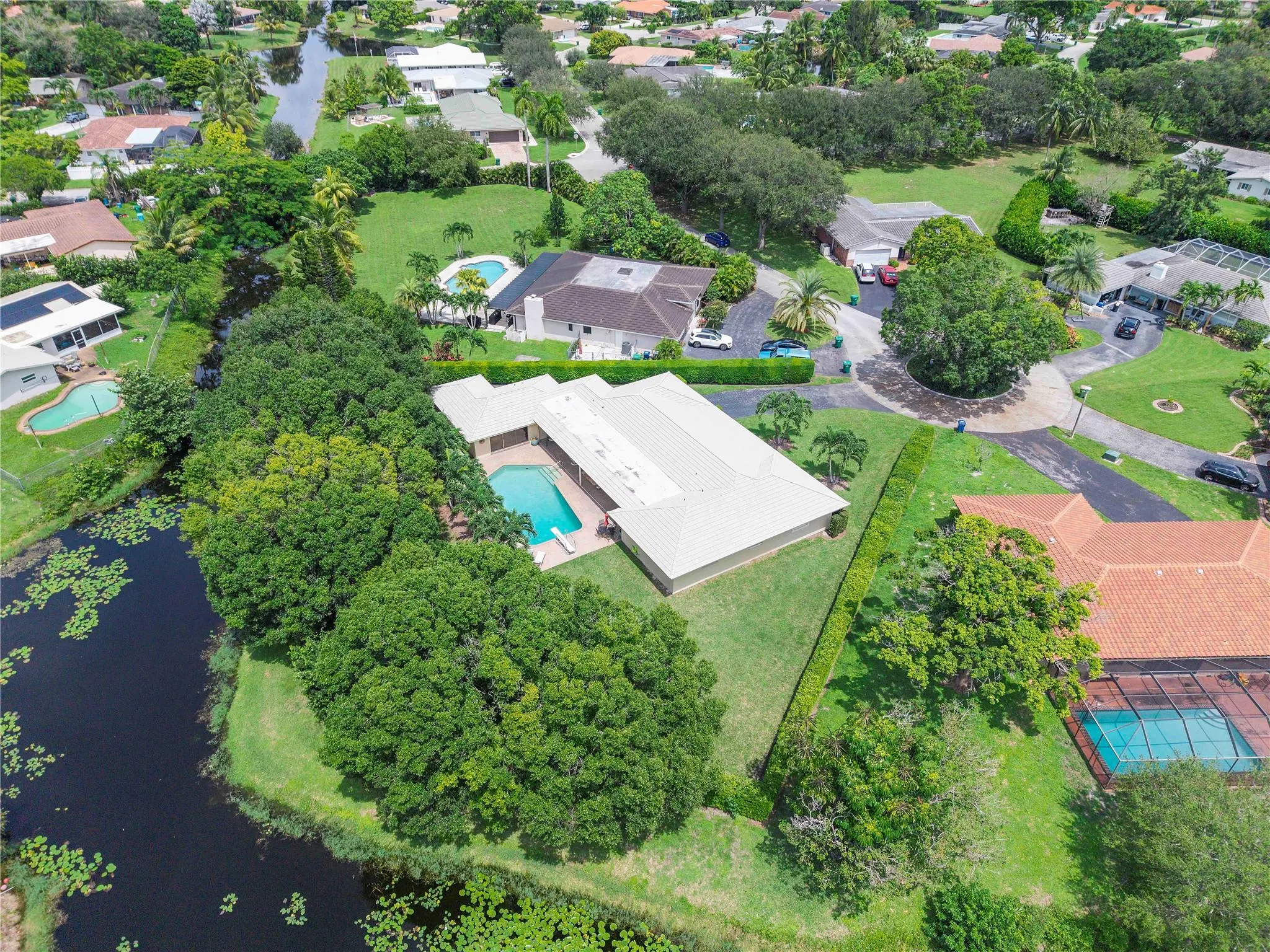 3663 NW 99th Ter