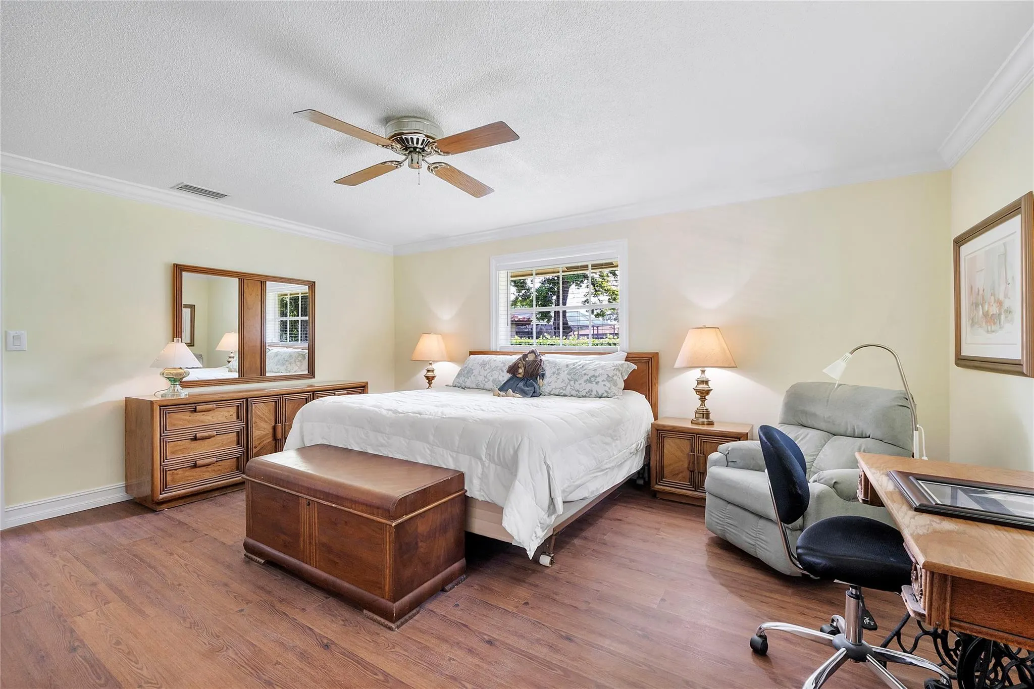 3663 NW 99th Ter