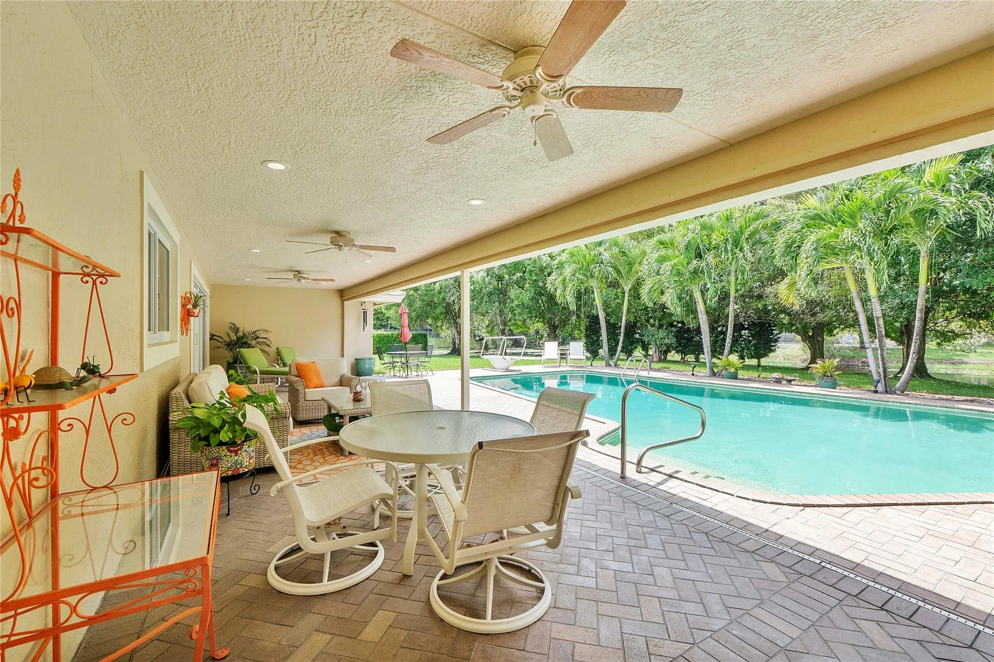 3663 NW 99th Ter