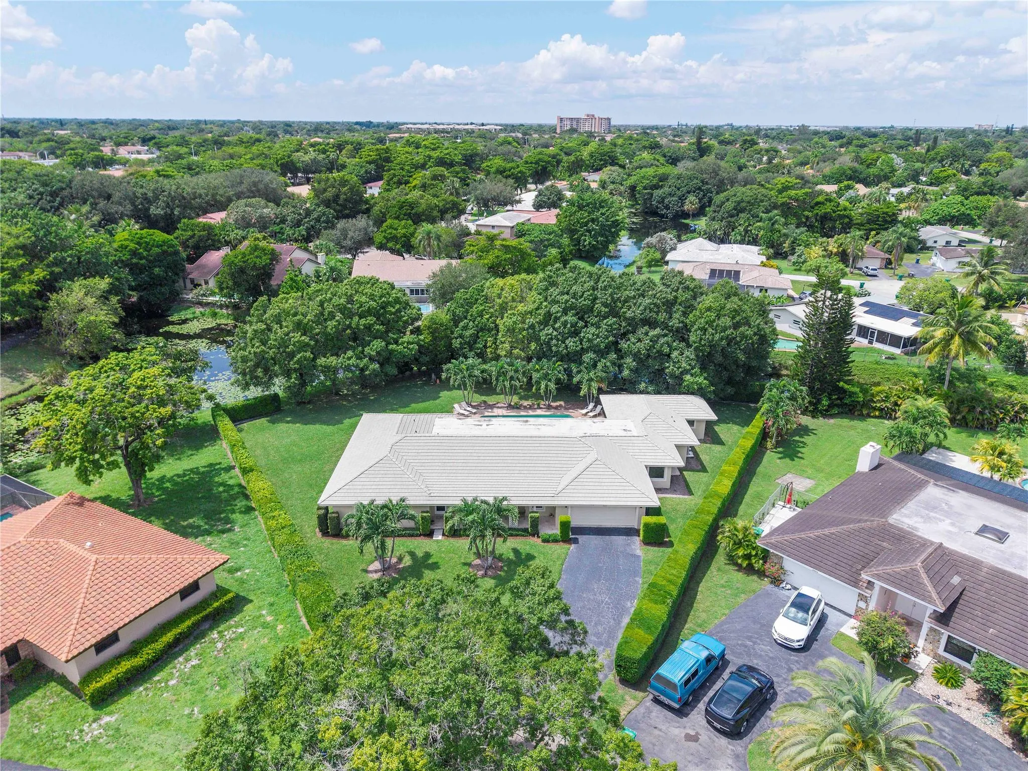 3663 NW 99th Ter
