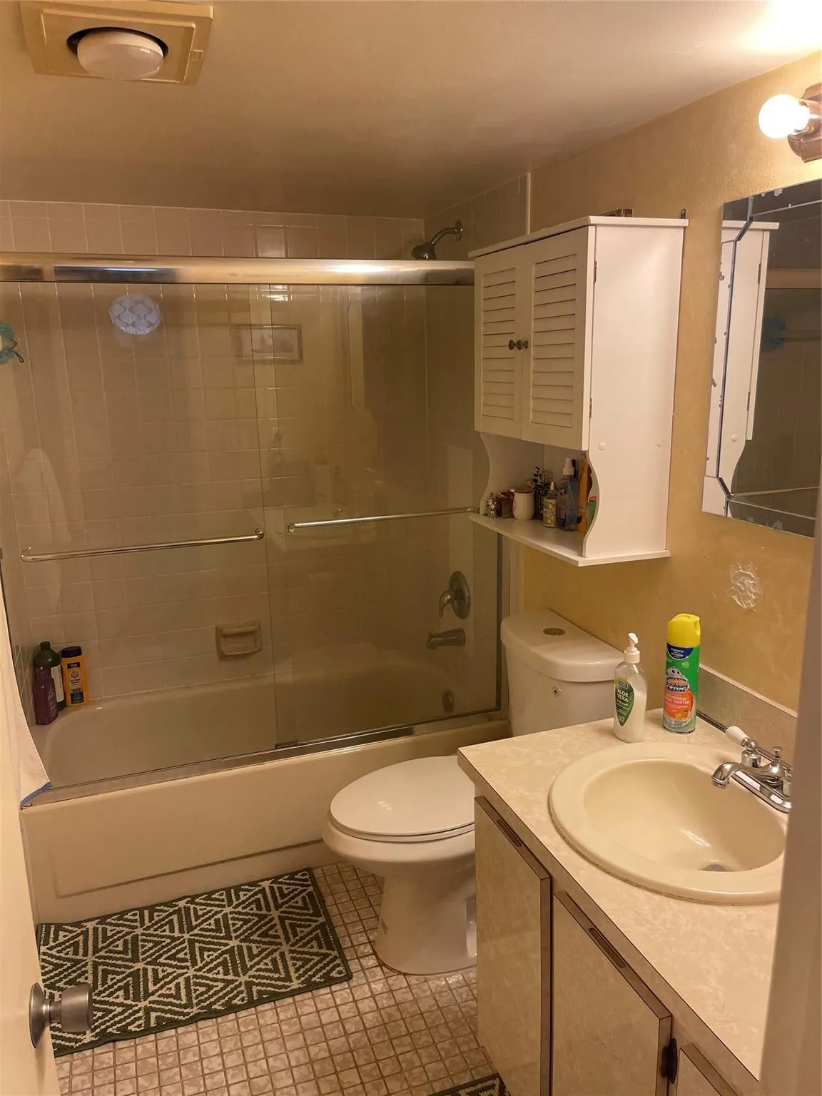 301 SE 3rd St, #303