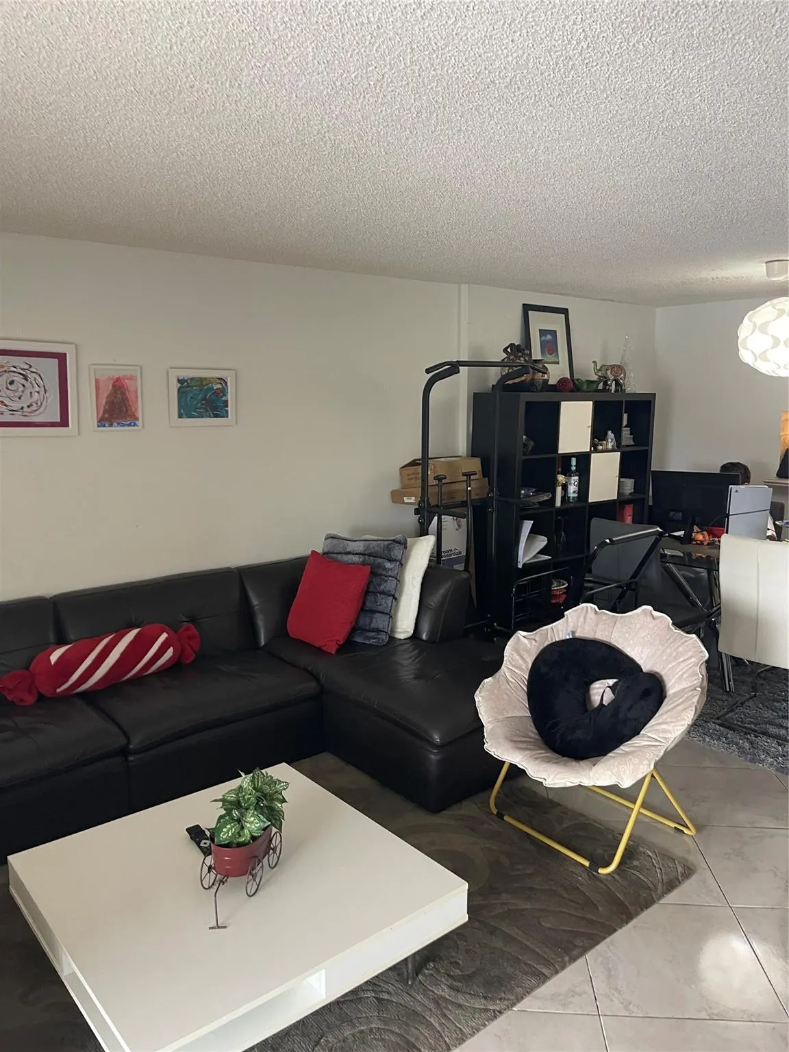 301 SE 3rd St, #303