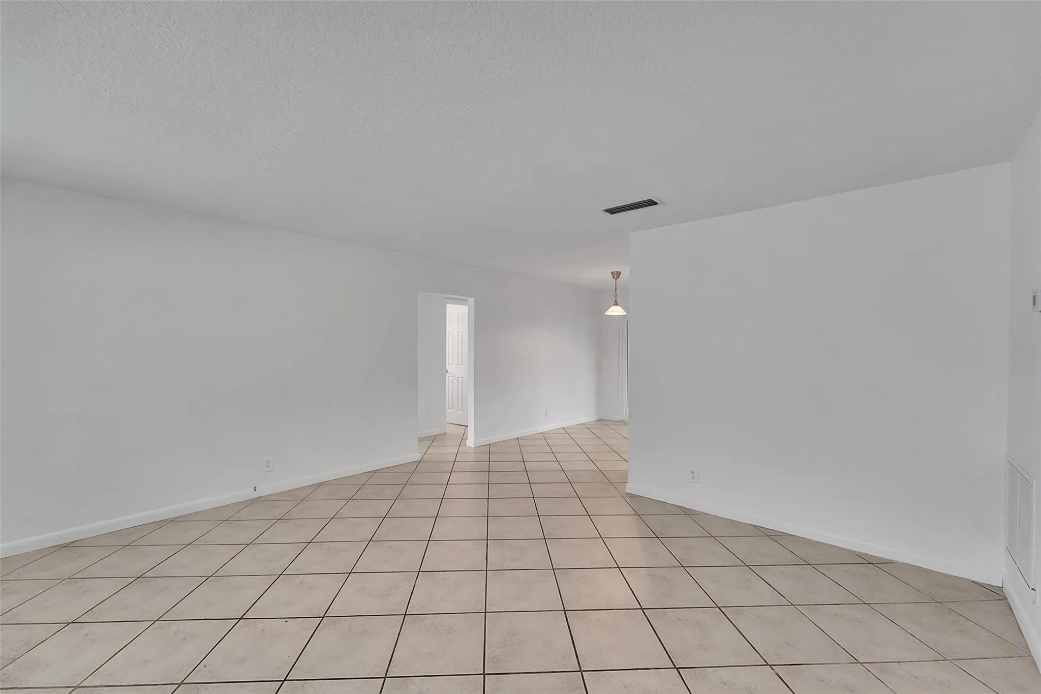 960 NW 49th St