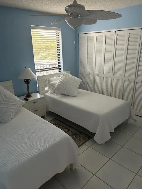 104350 Overseas Hwy, #B-403
