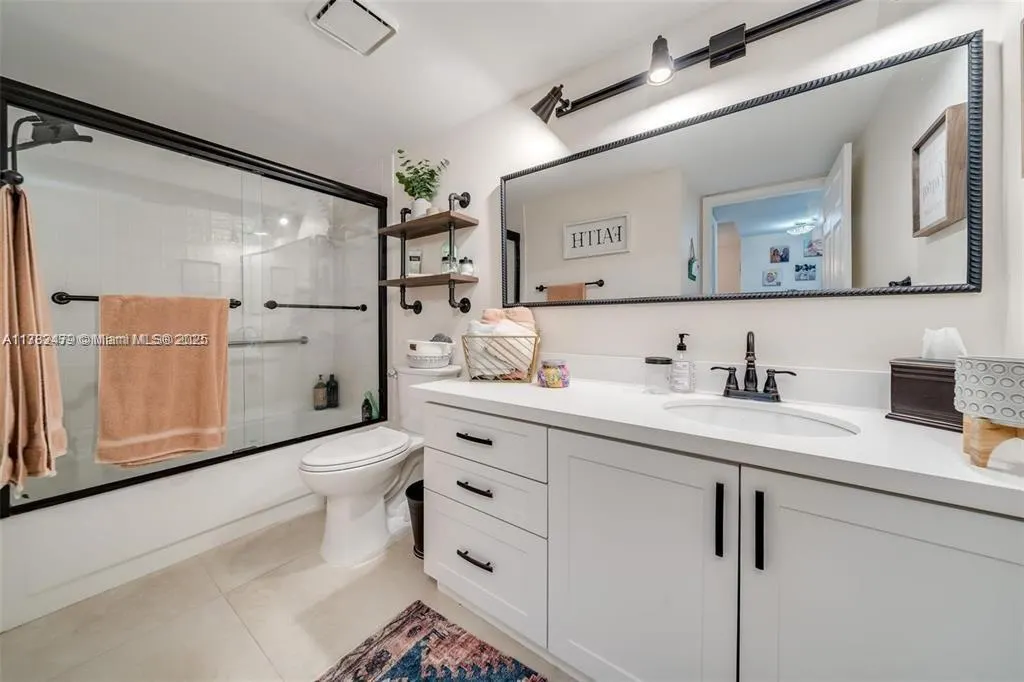 2560 NW 103rd Ave, #406