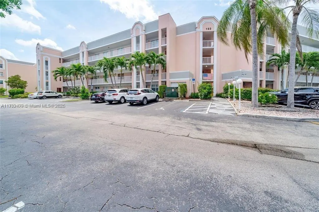 2560 NW 103rd Ave, #406