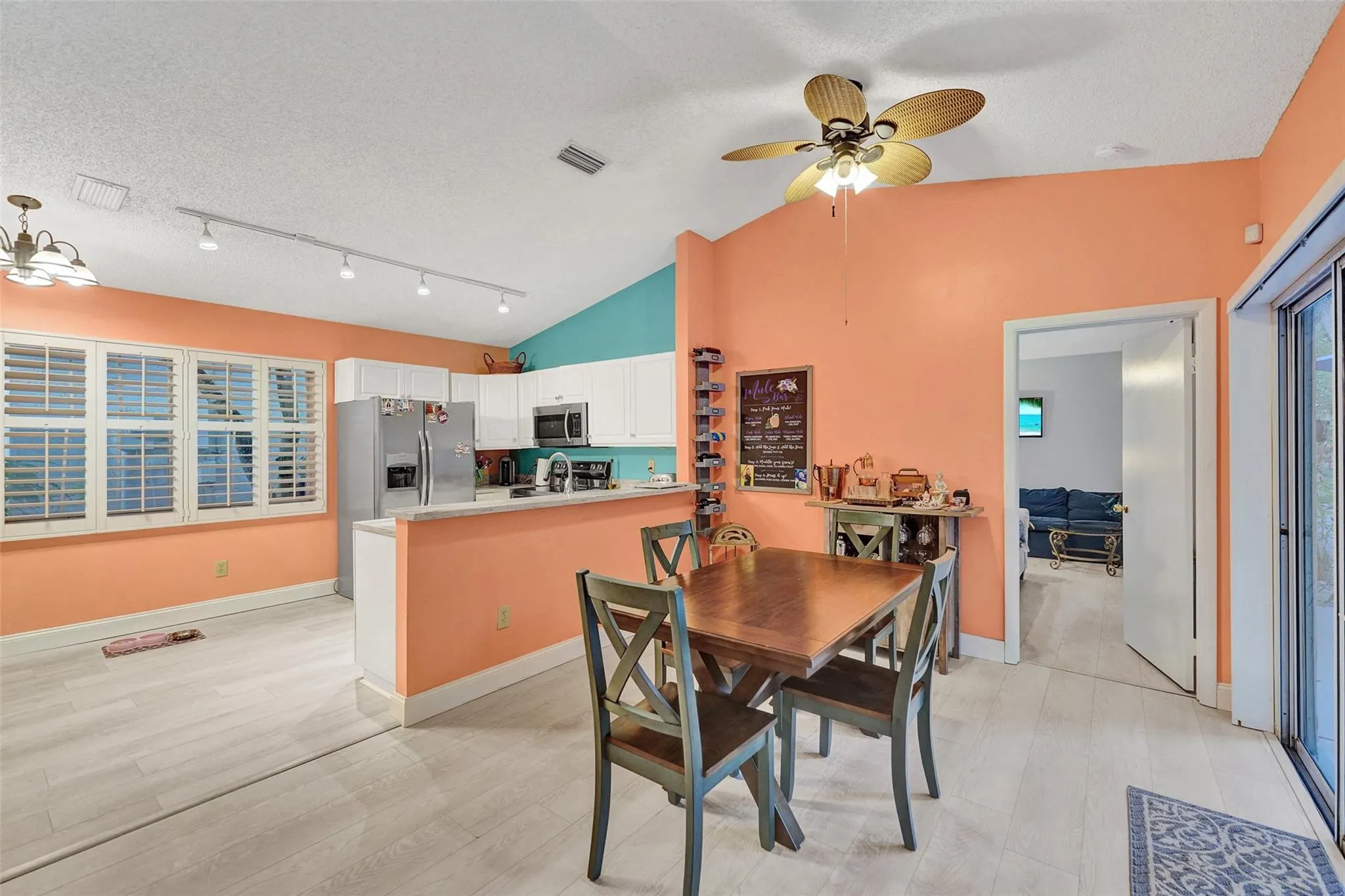 9836 NW 9th Ct