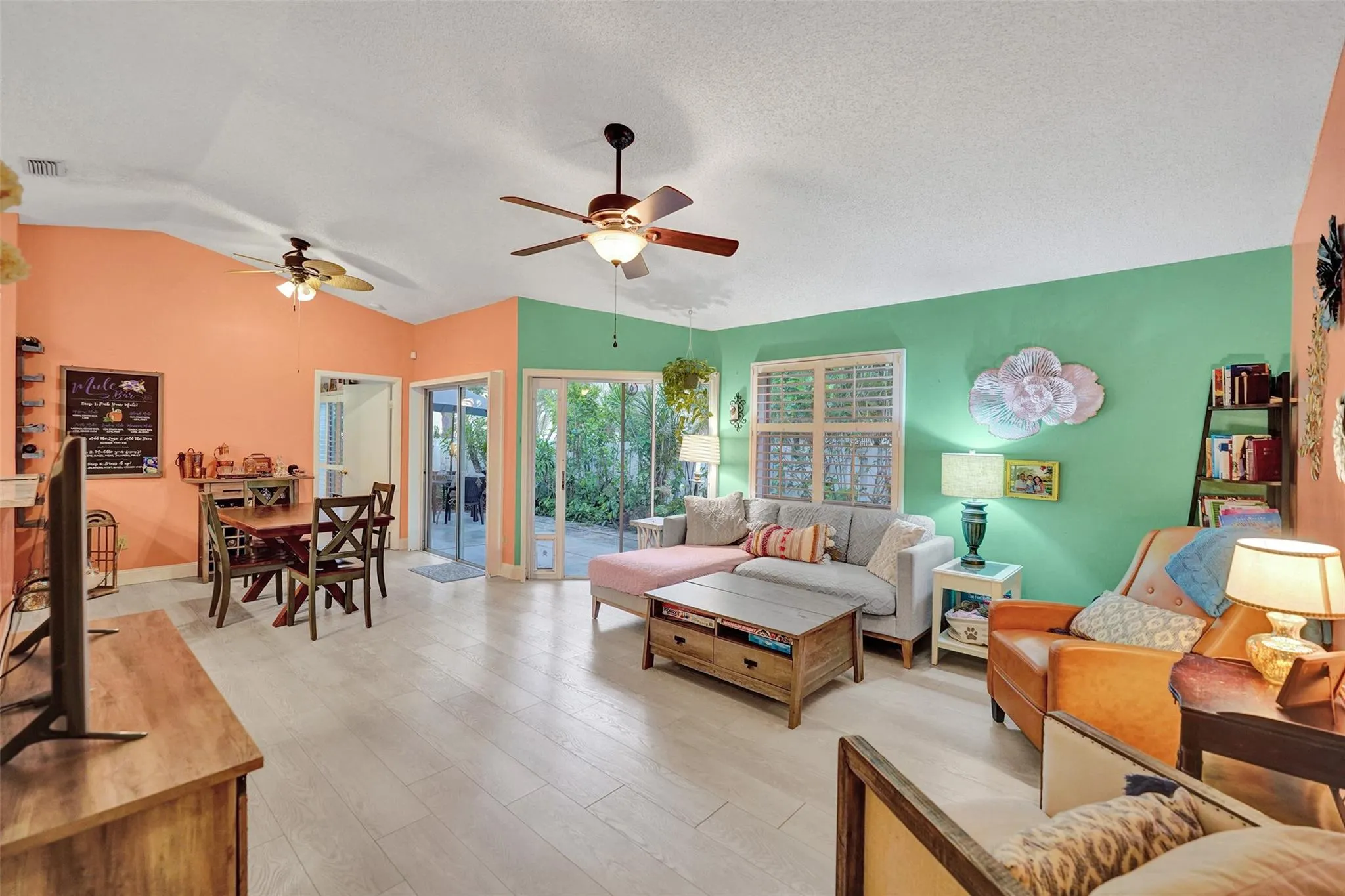 9836 NW 9th Ct
