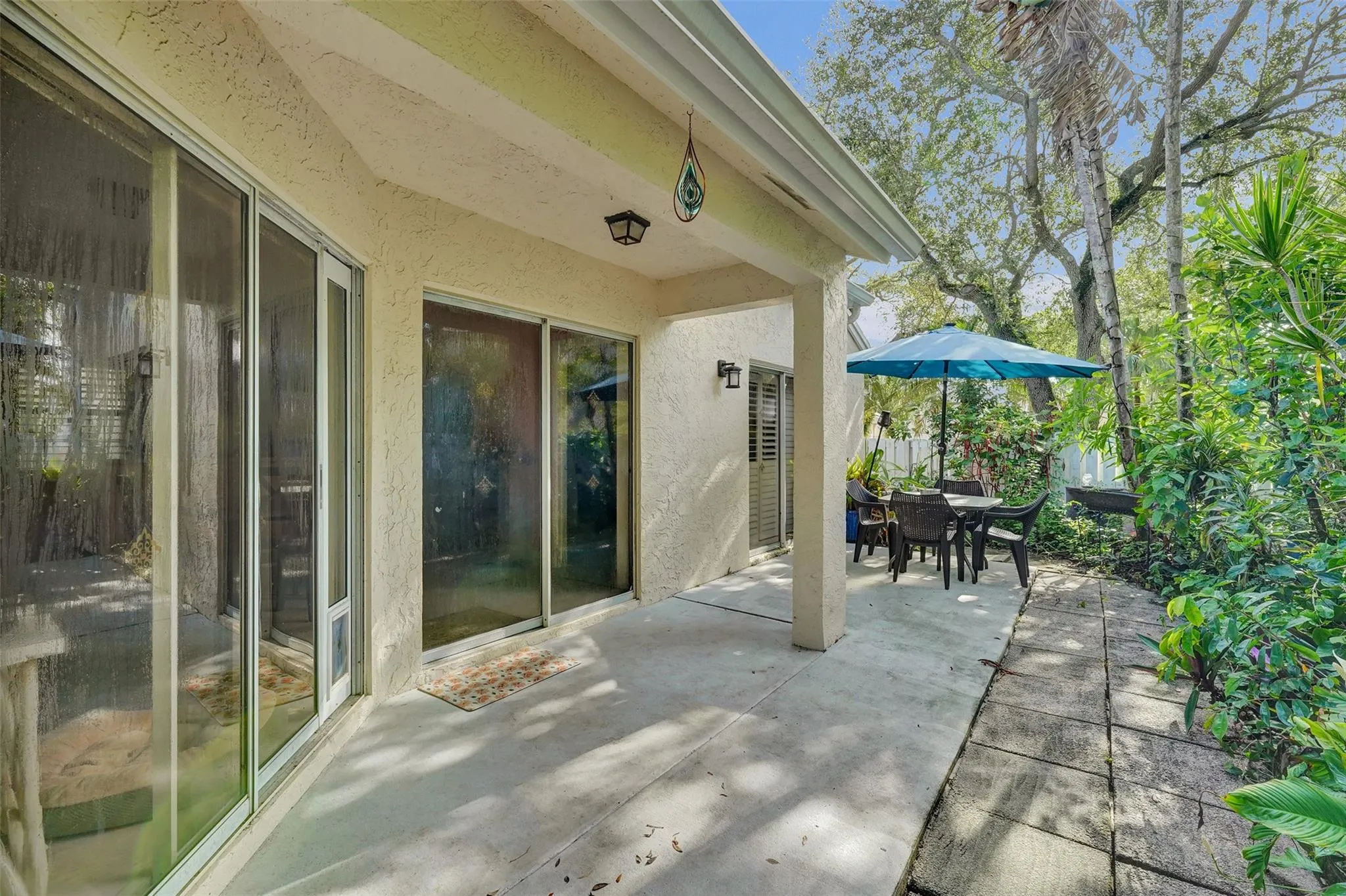 9836 NW 9th Ct
