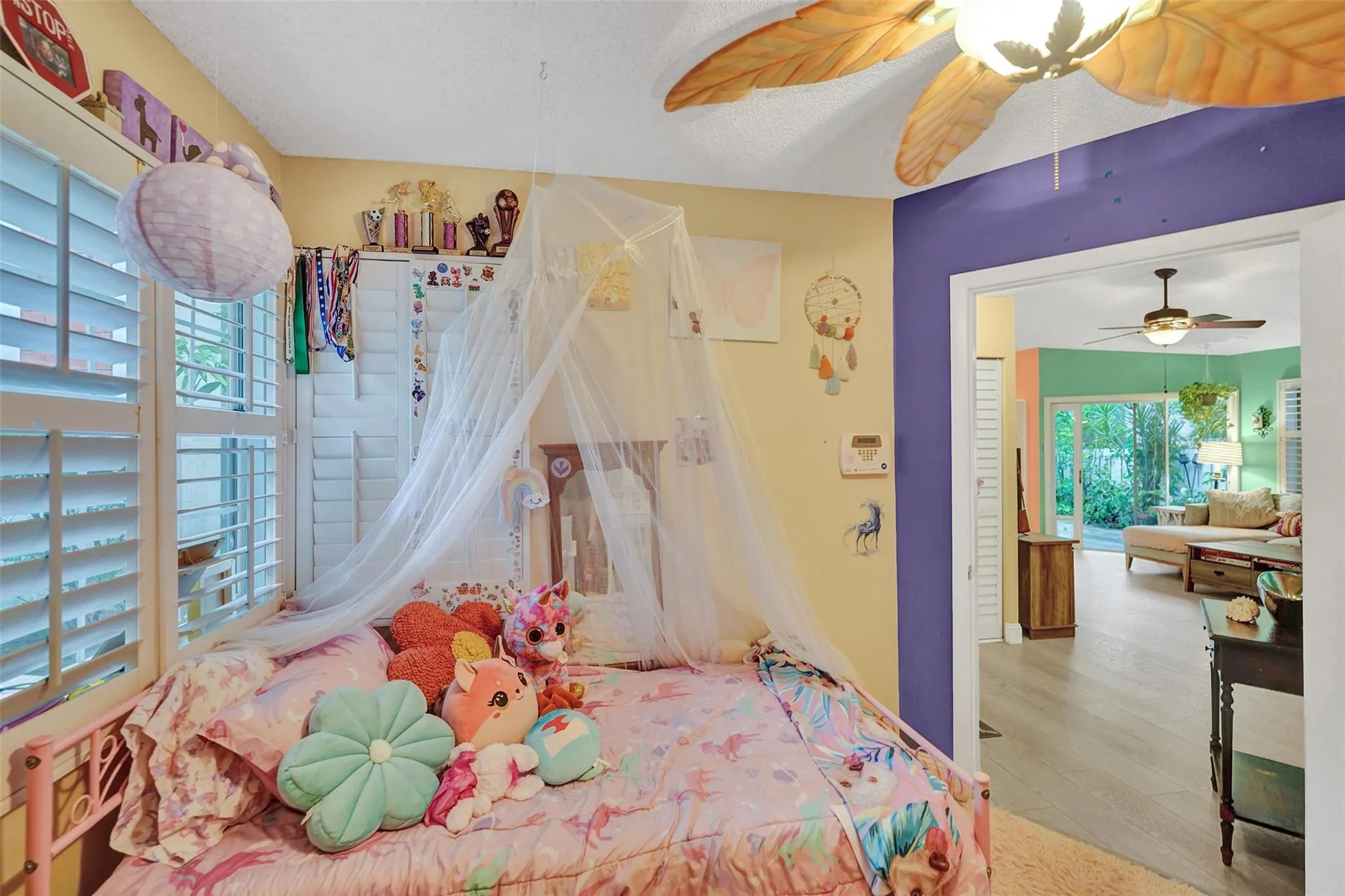 9836 NW 9th Ct