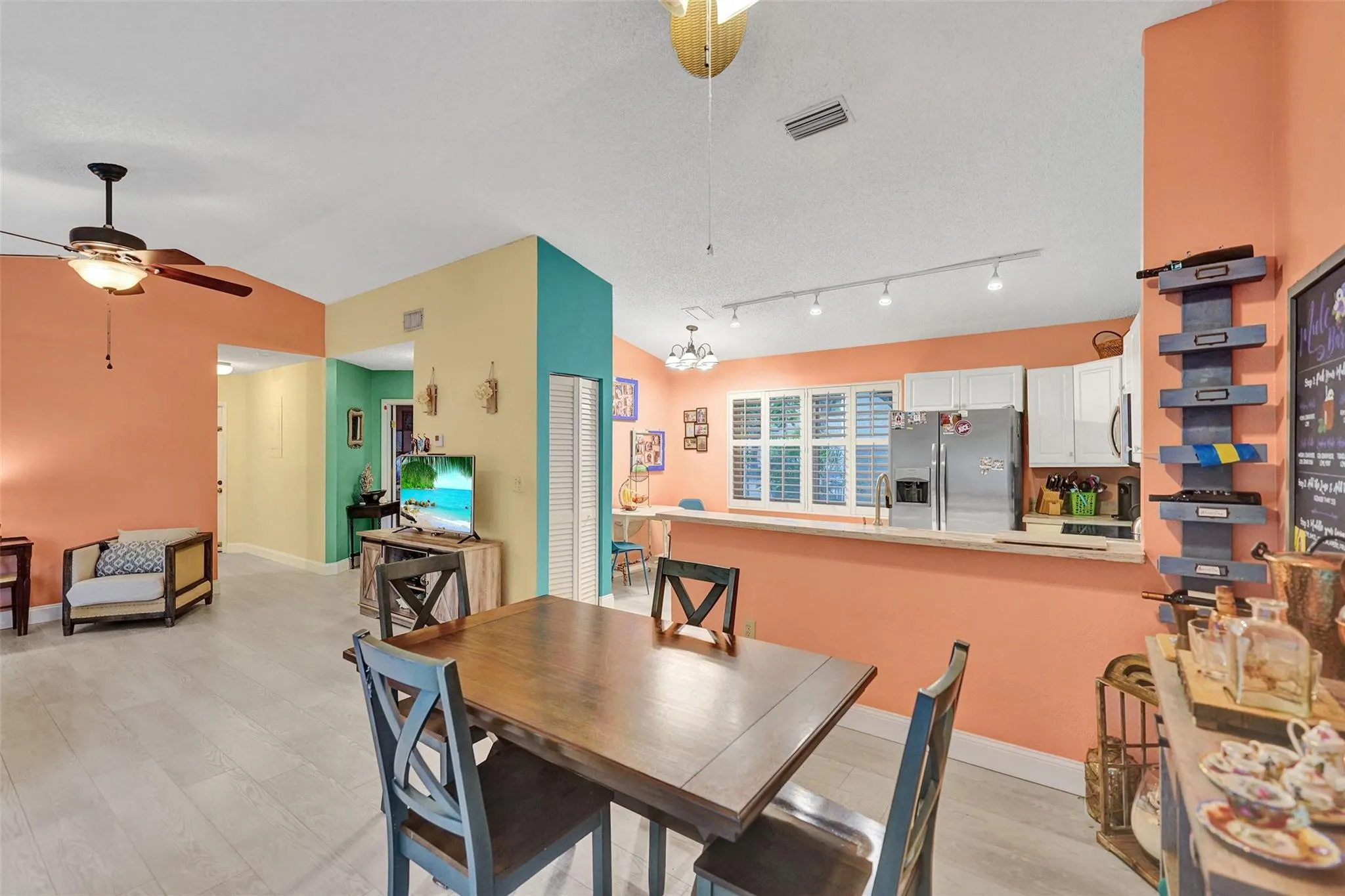 9836 NW 9th Ct