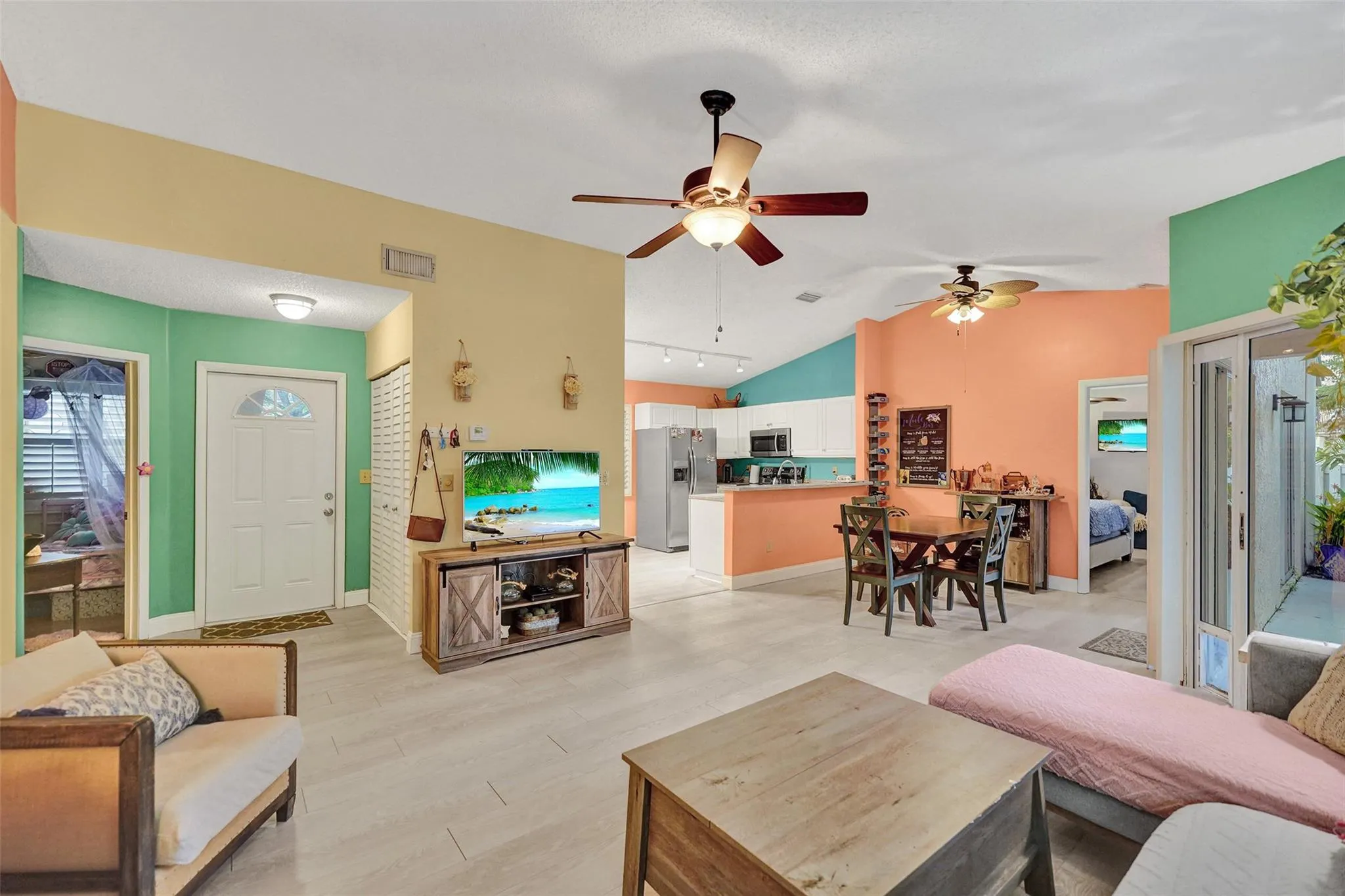 9836 NW 9th Ct