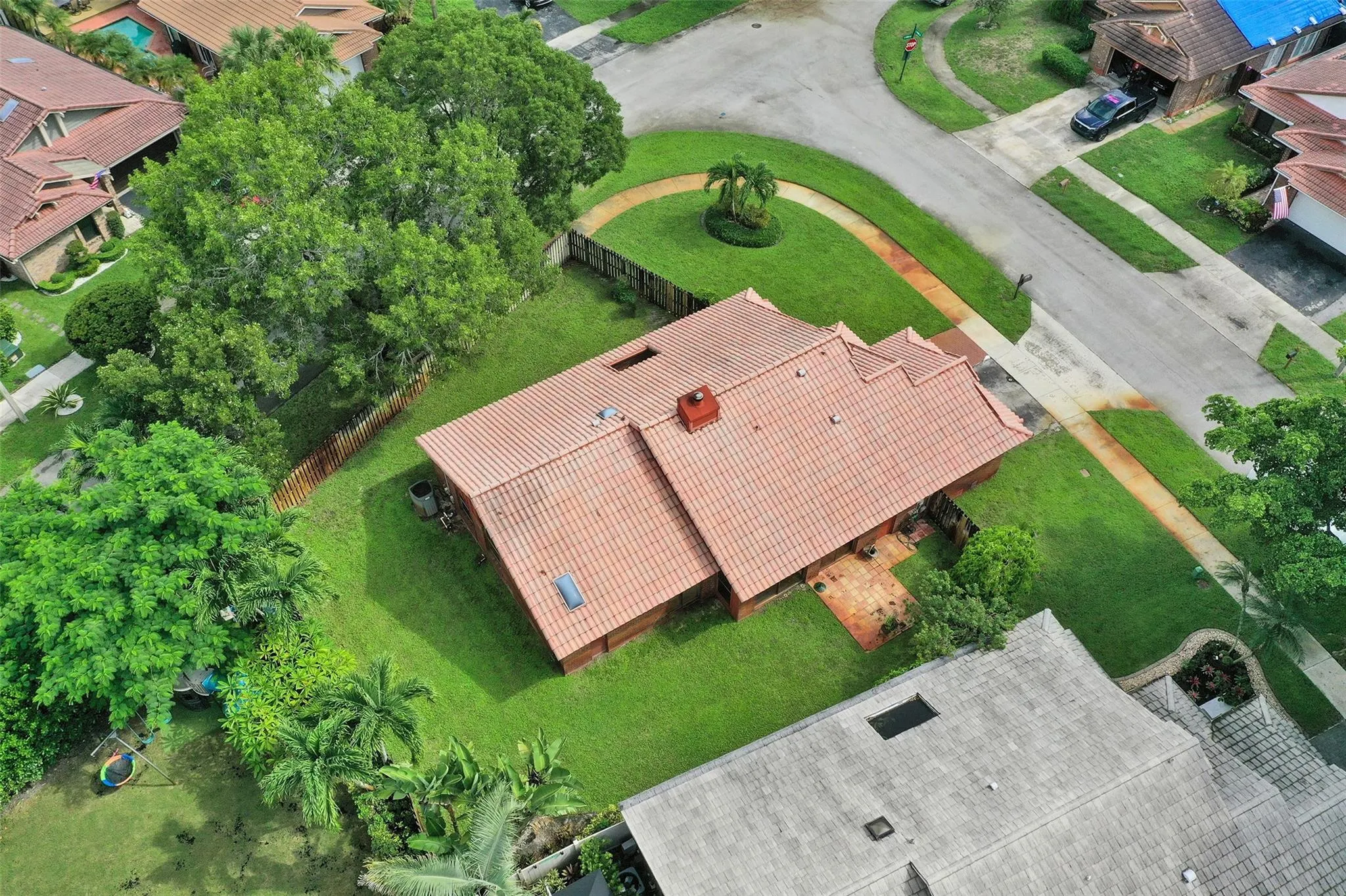 3440 E Point Dr