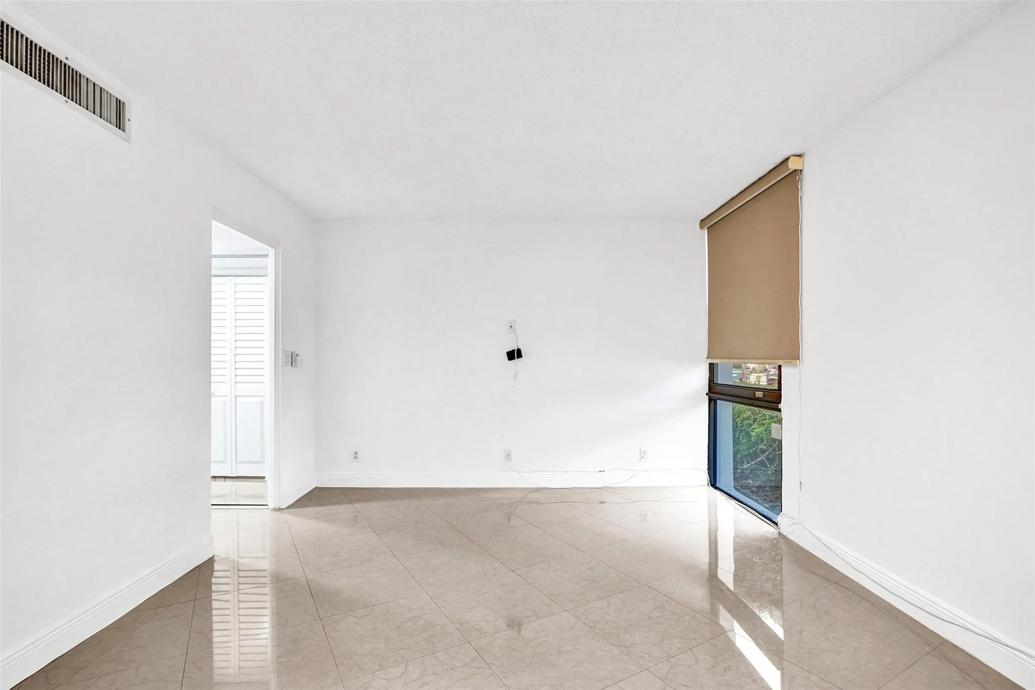 20400 W Country Club Dr, #118