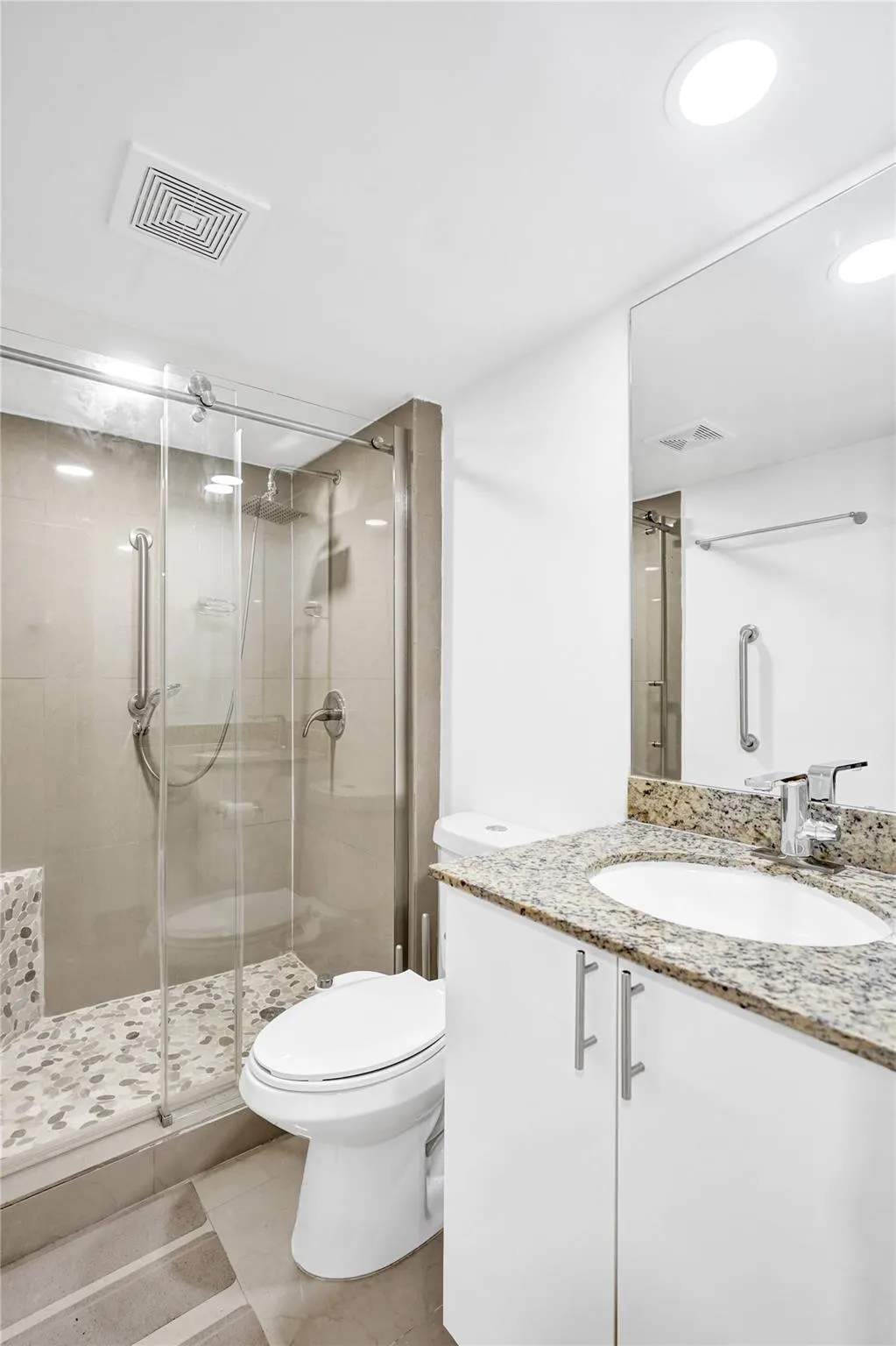 20400 W Country Club Dr, #118