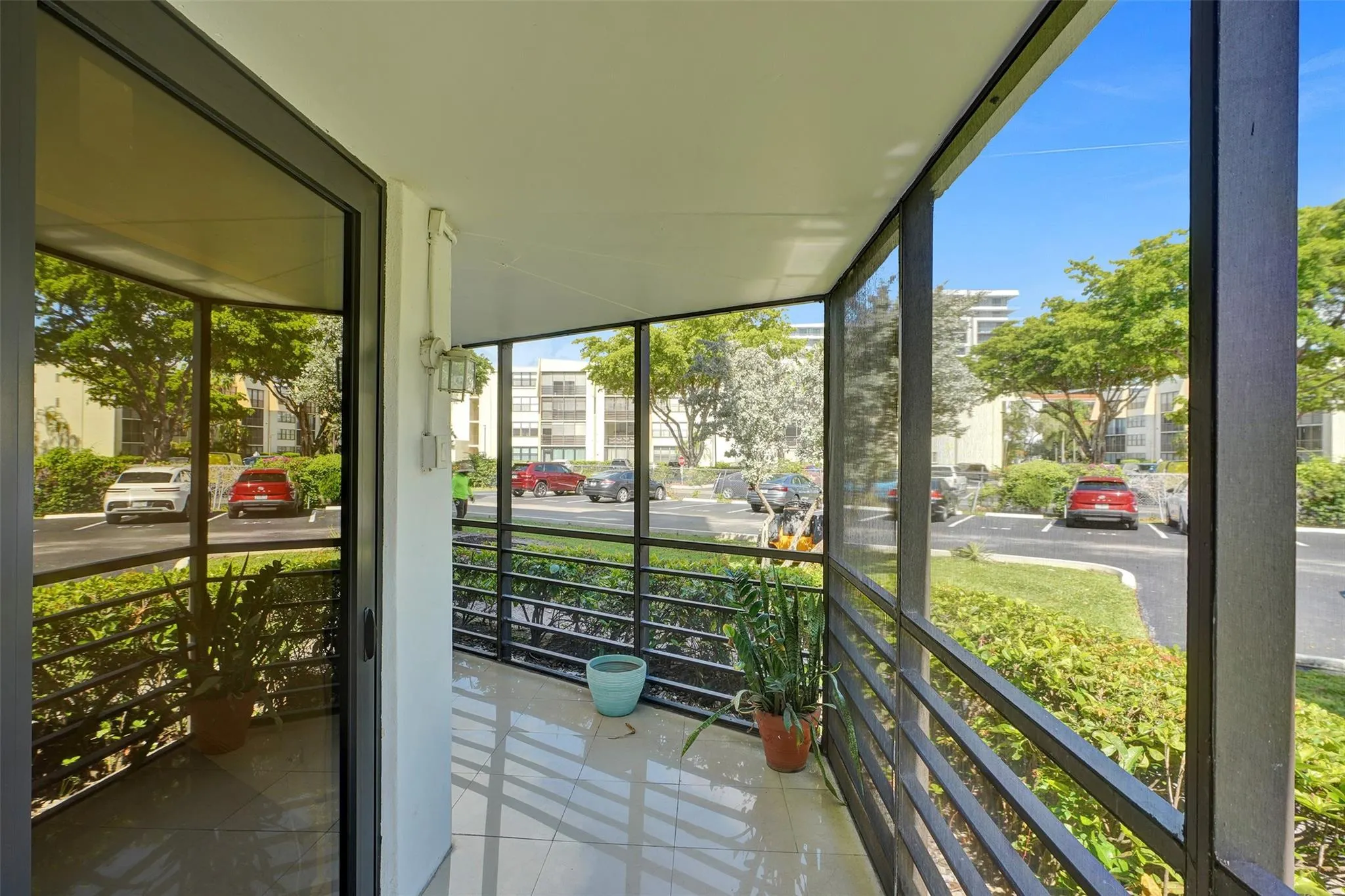 20400 W Country Club Dr, #118