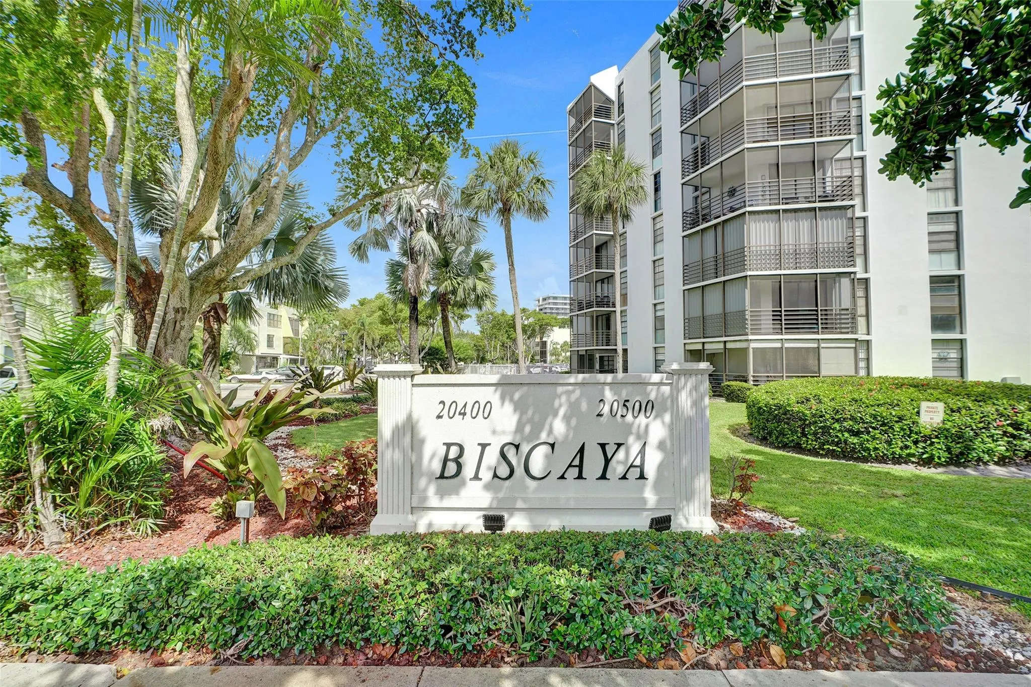 20400 W Country Club Dr, #118
