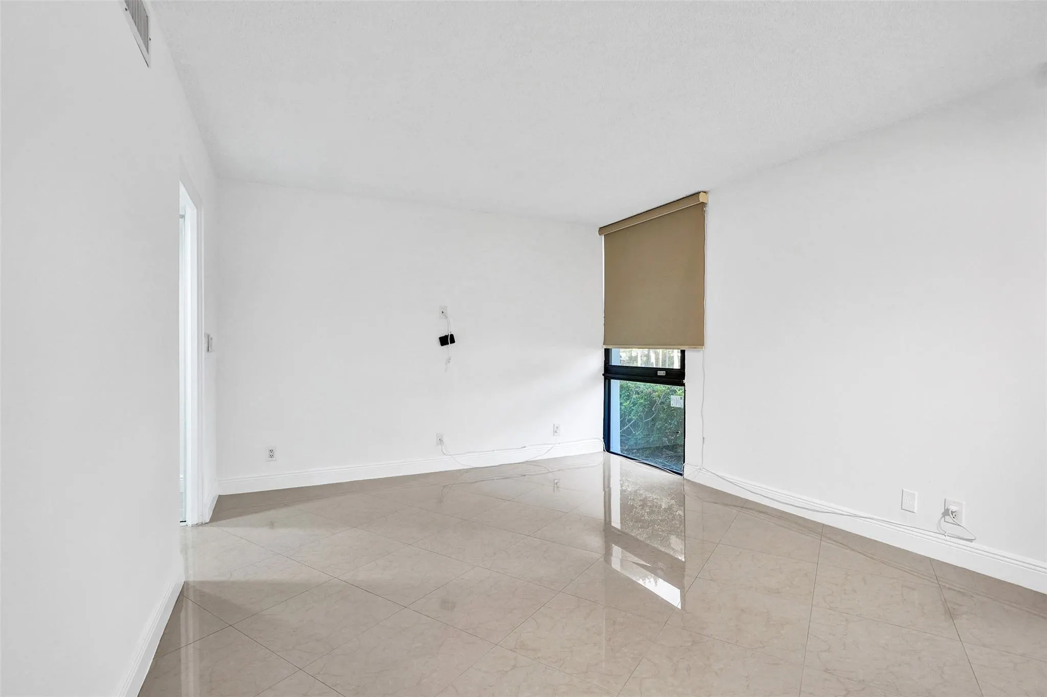 20400 W Country Club Dr, #118