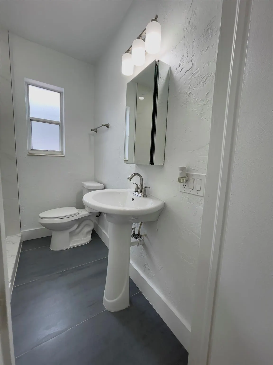 412 SE 16th St, #6