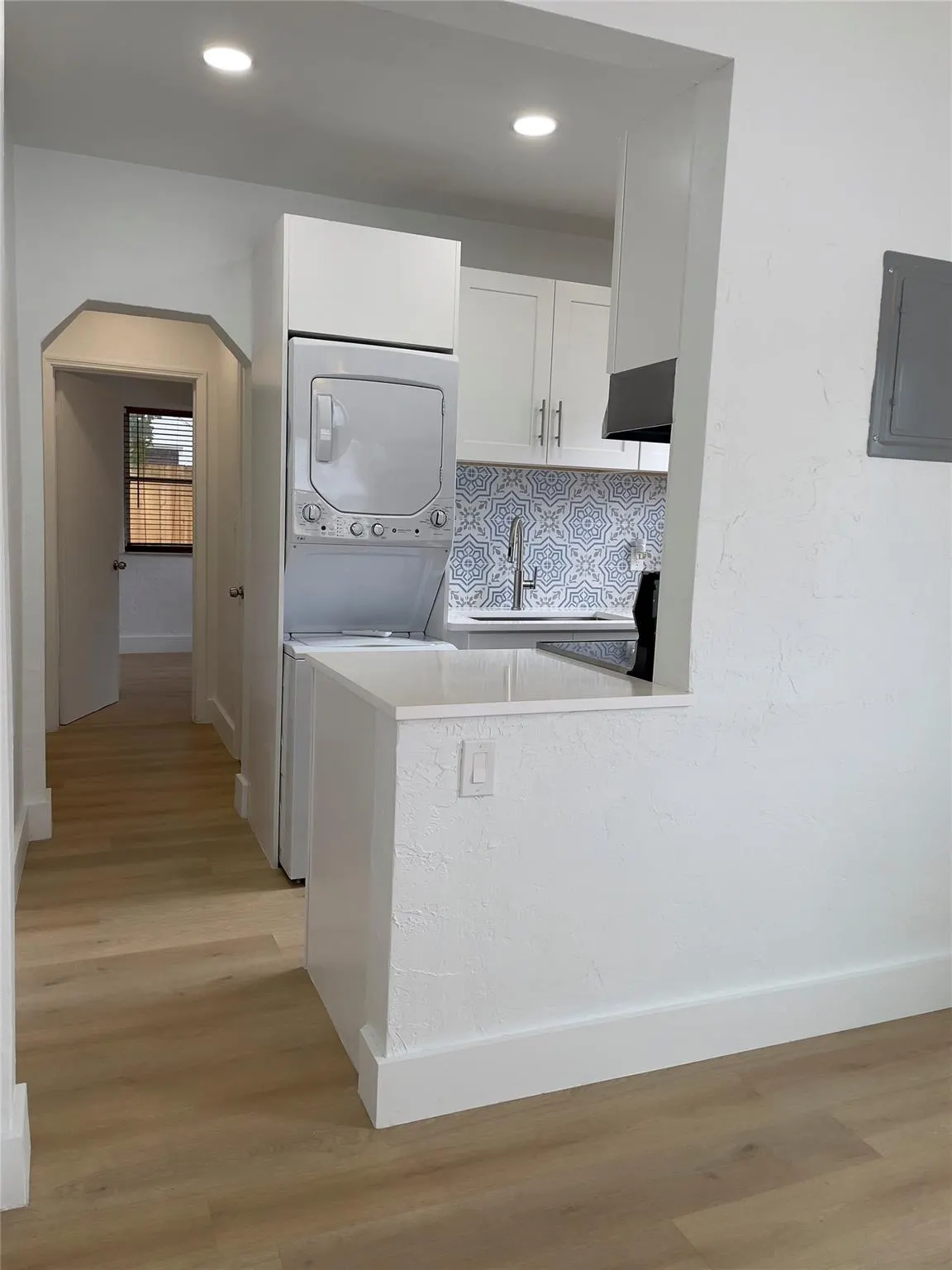 412 SE 16th St, #6