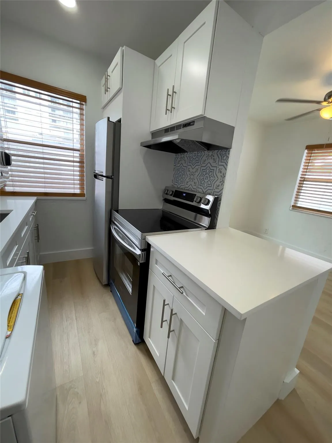 412 SE 16th St, #6