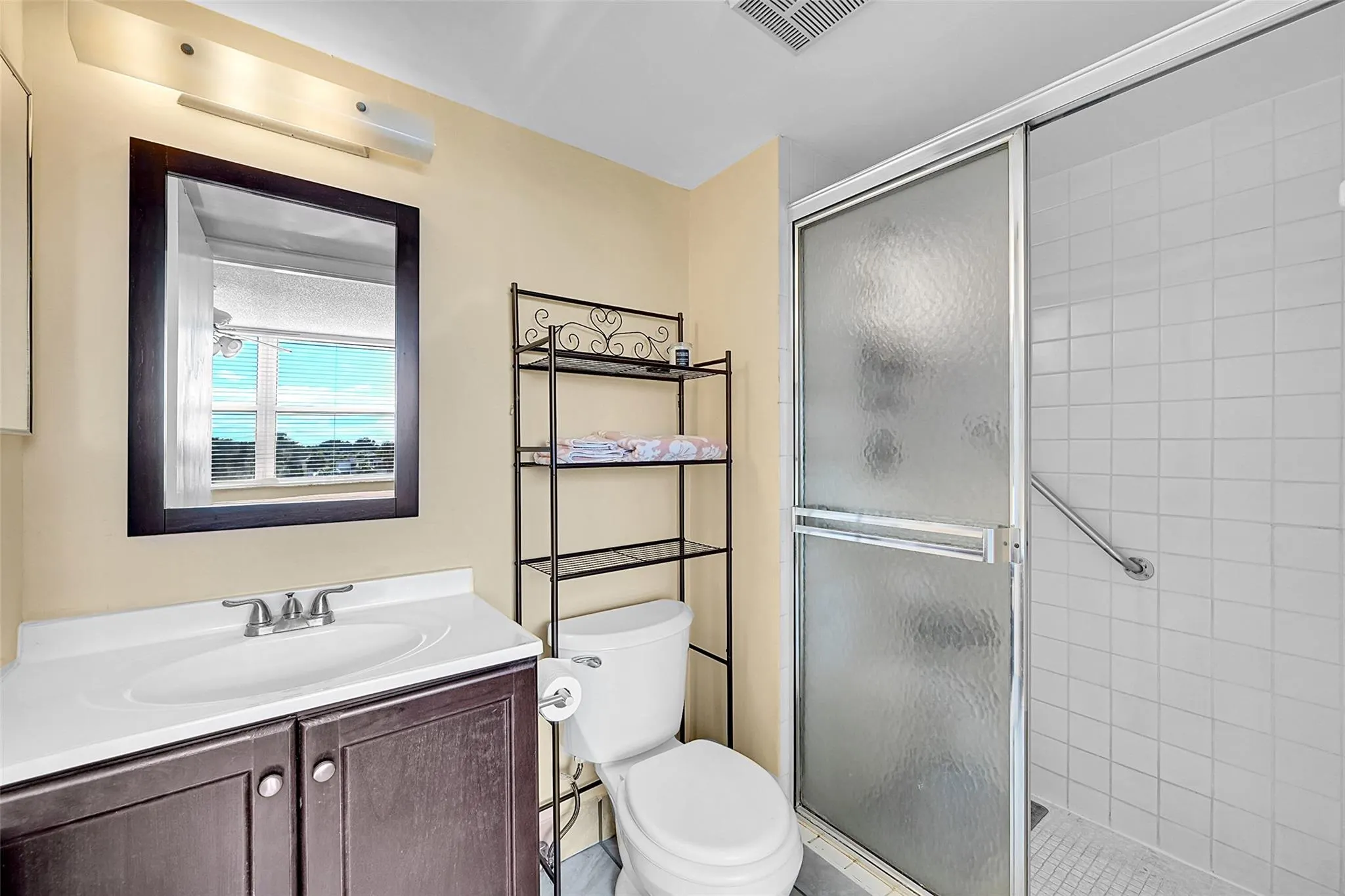 7620 NW 18th St, #403