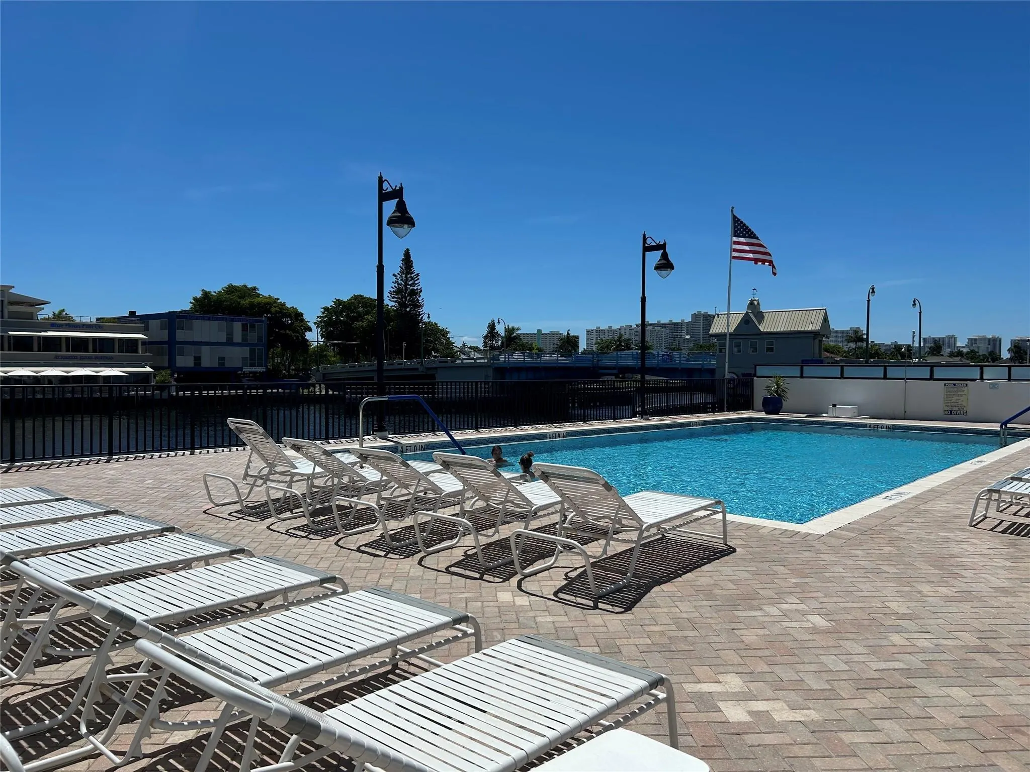 5100 Dupont Blvd, #6F