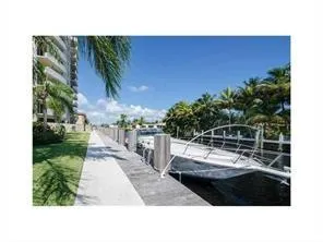 5100 Dupont Blvd, #6F