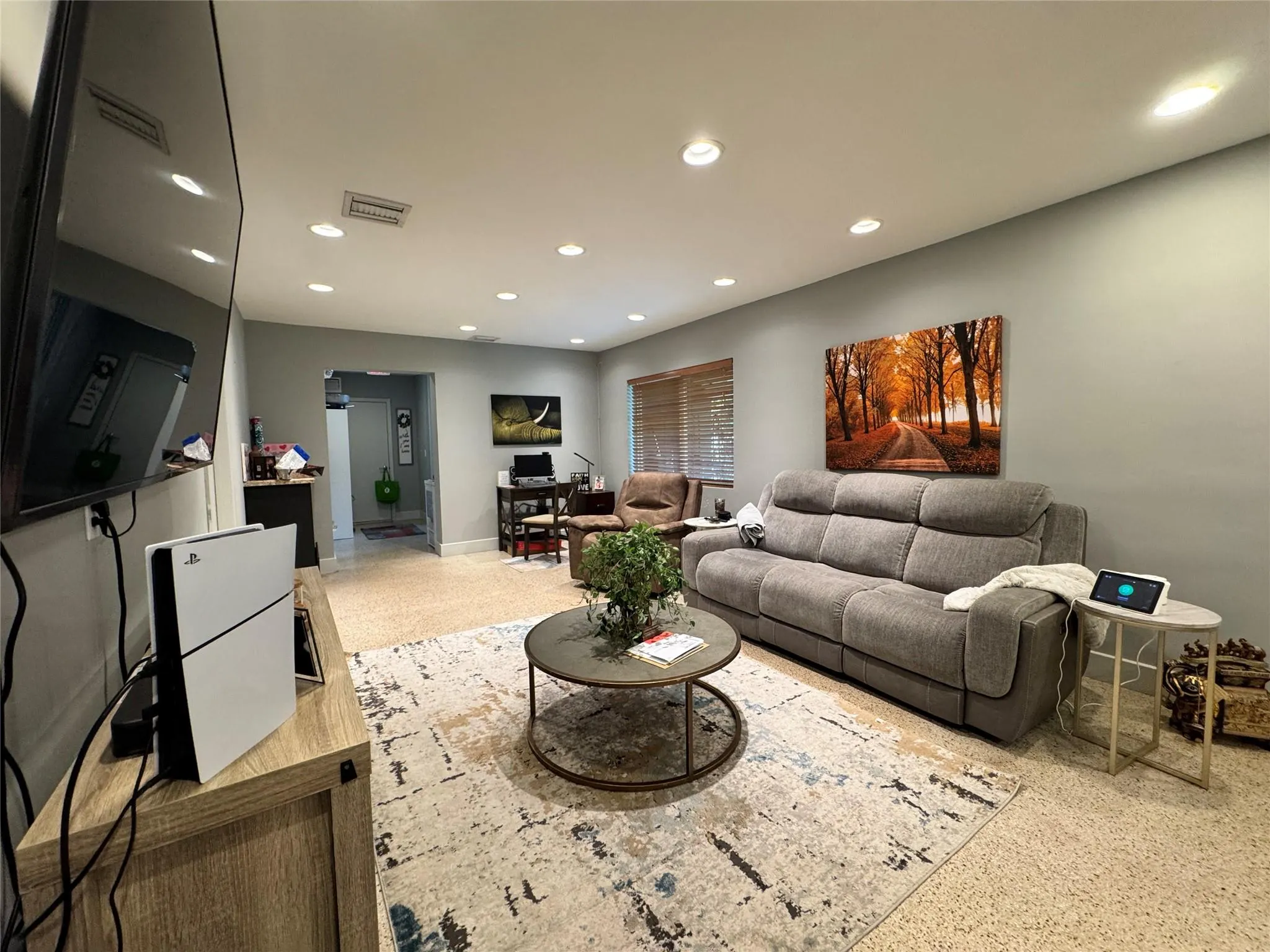 500 SW 3rd Ave