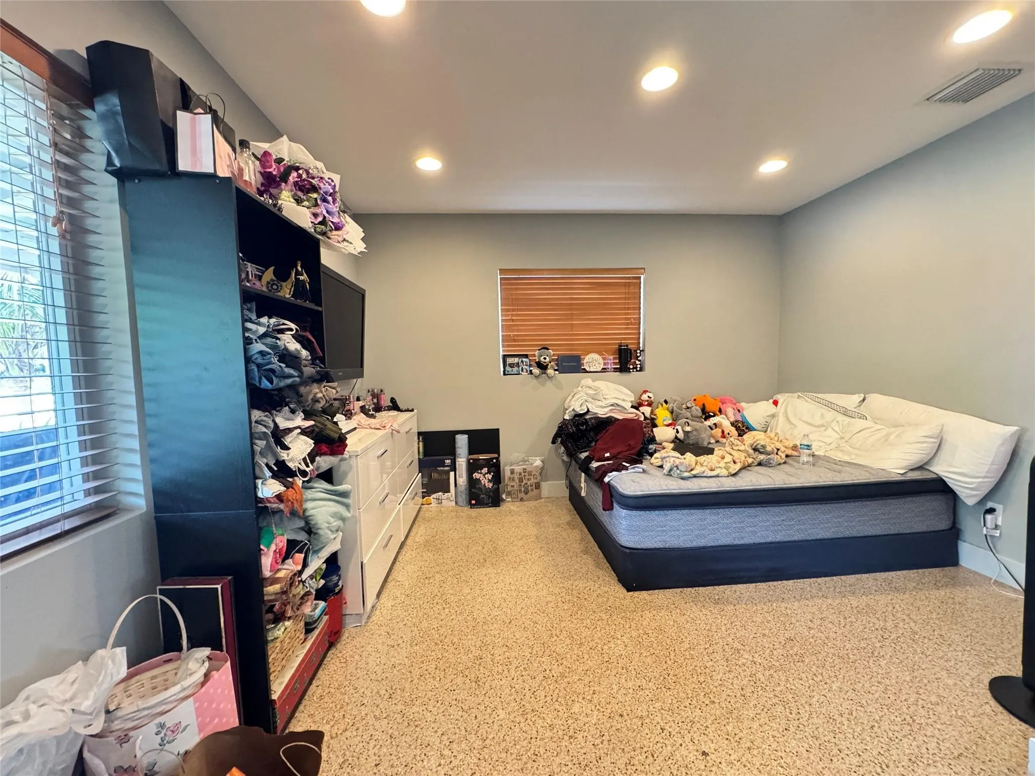 500 SW 3rd Ave