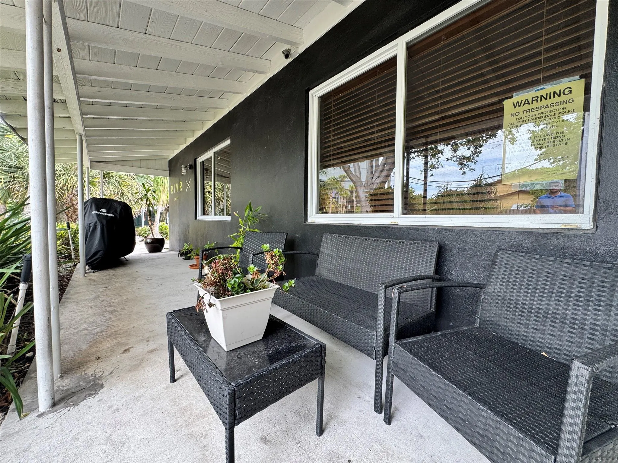 500 SW 3rd Ave