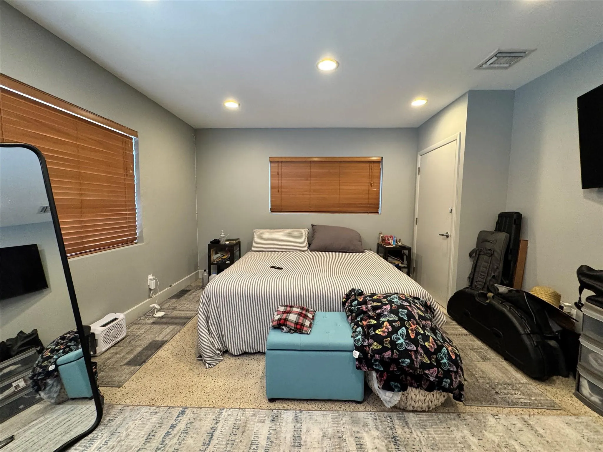 500 SW 3rd Ave