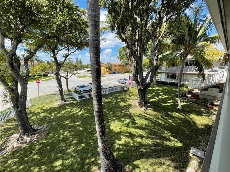 344 SE 11th Ave, #12